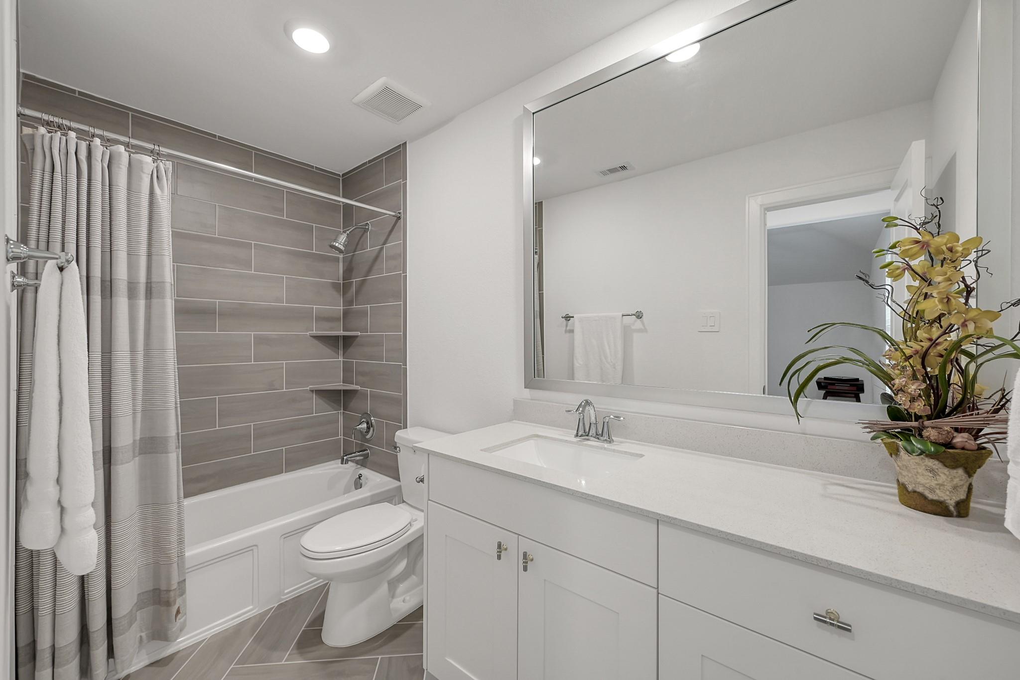 1067 Lakemont Bend Lane