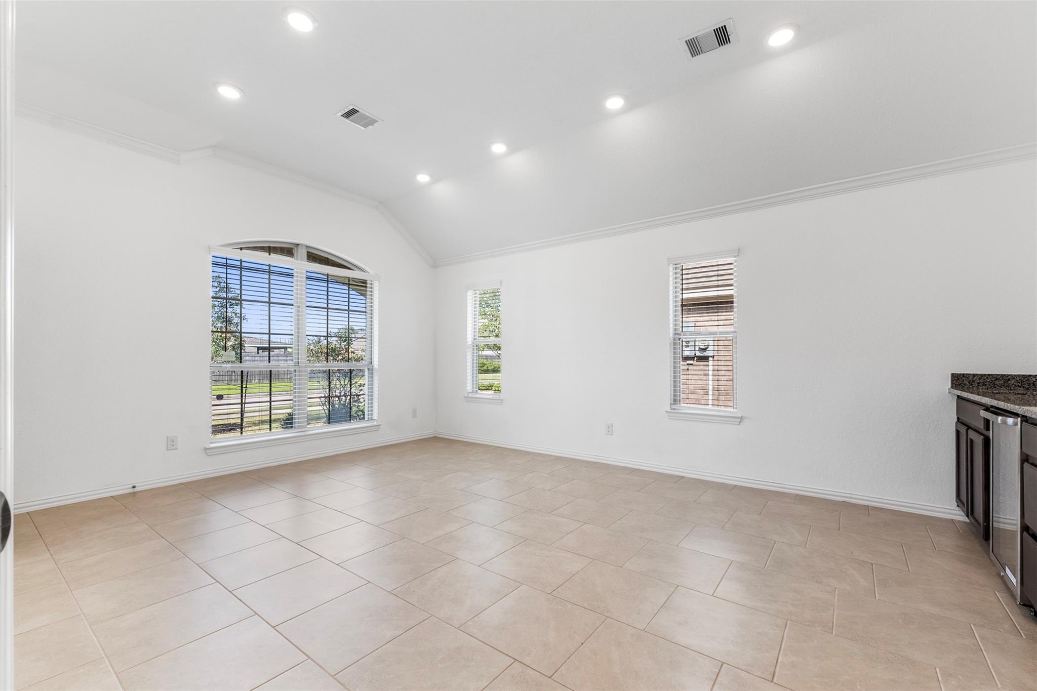 1606 Country Air Lane