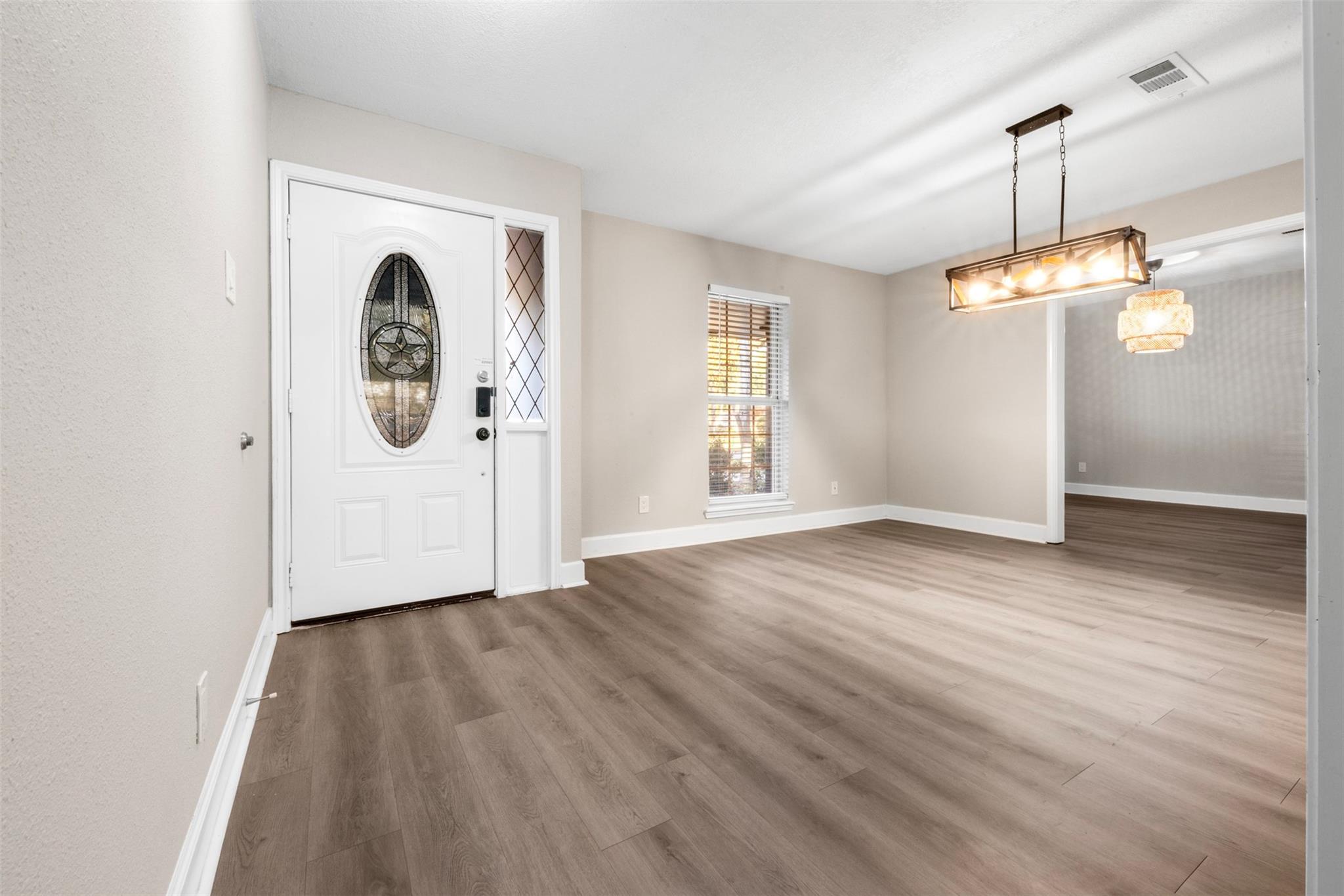 215 Acorn Tree Court