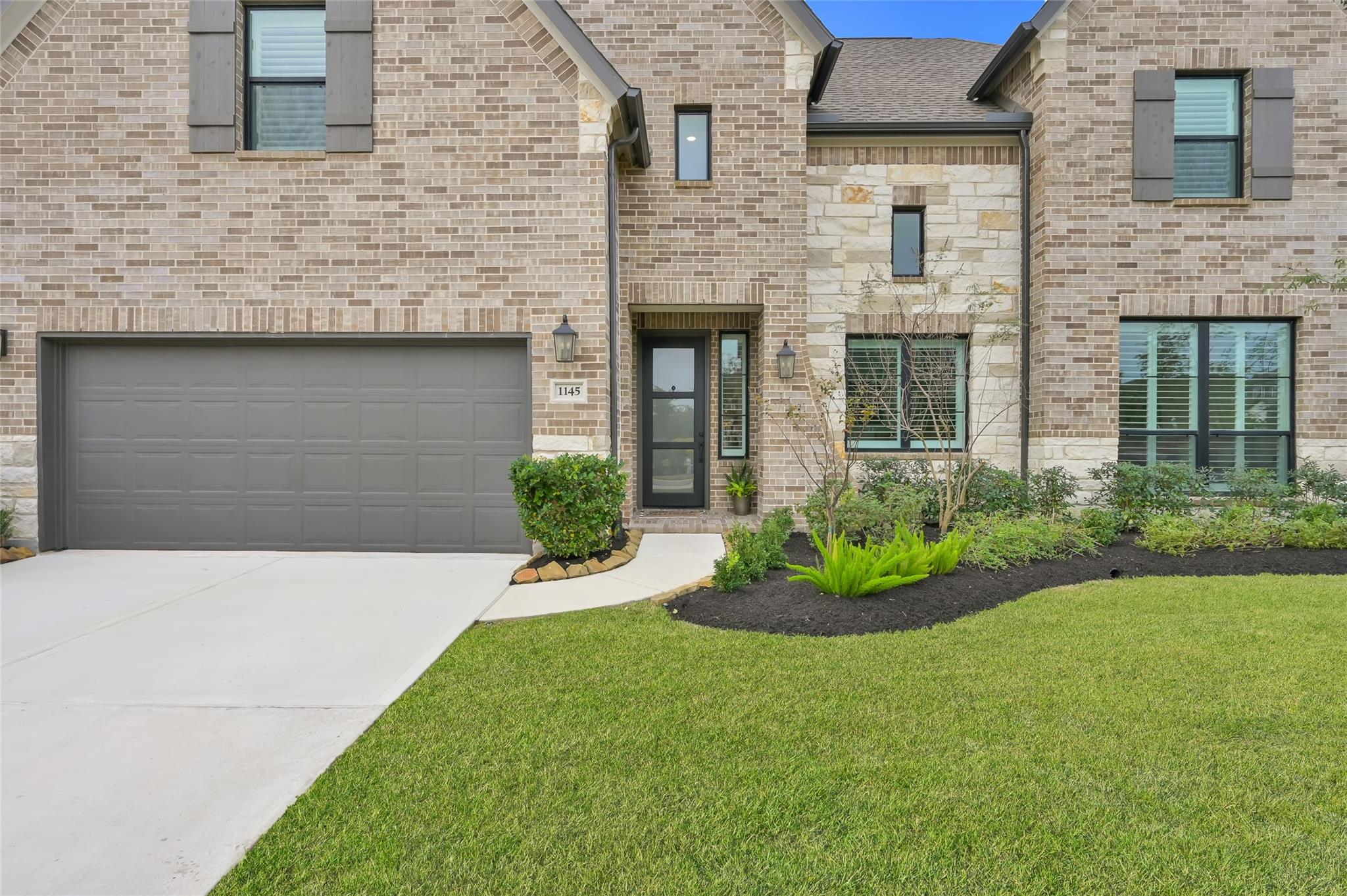 1145 Lake House Drive