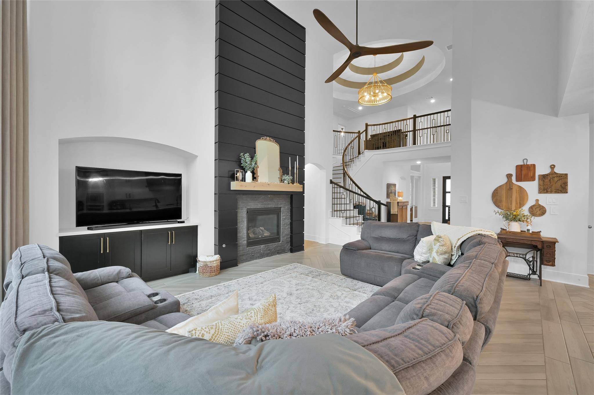1145 Lake House Drive