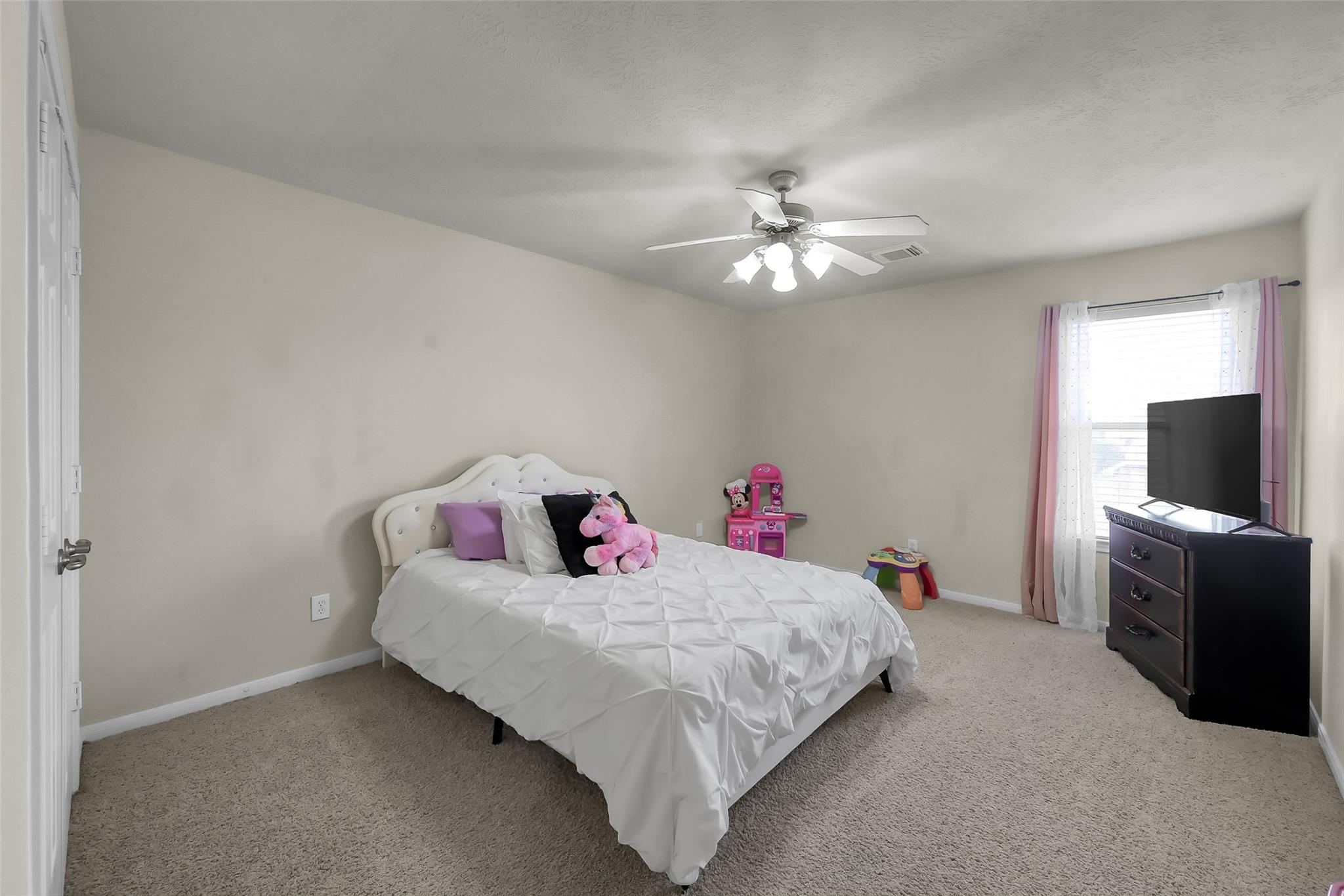 4602 Countrypines Drive