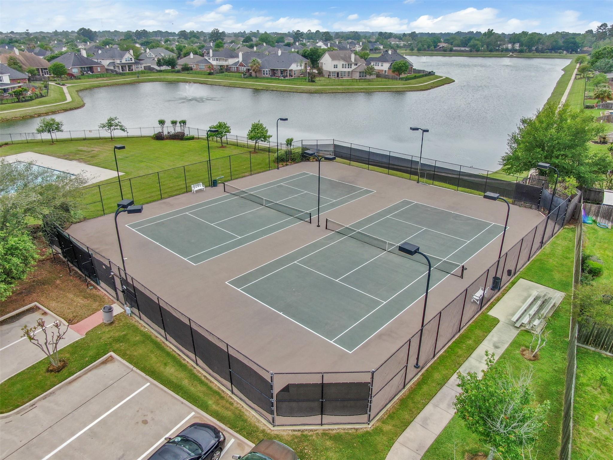 4602 Countrypines Drive