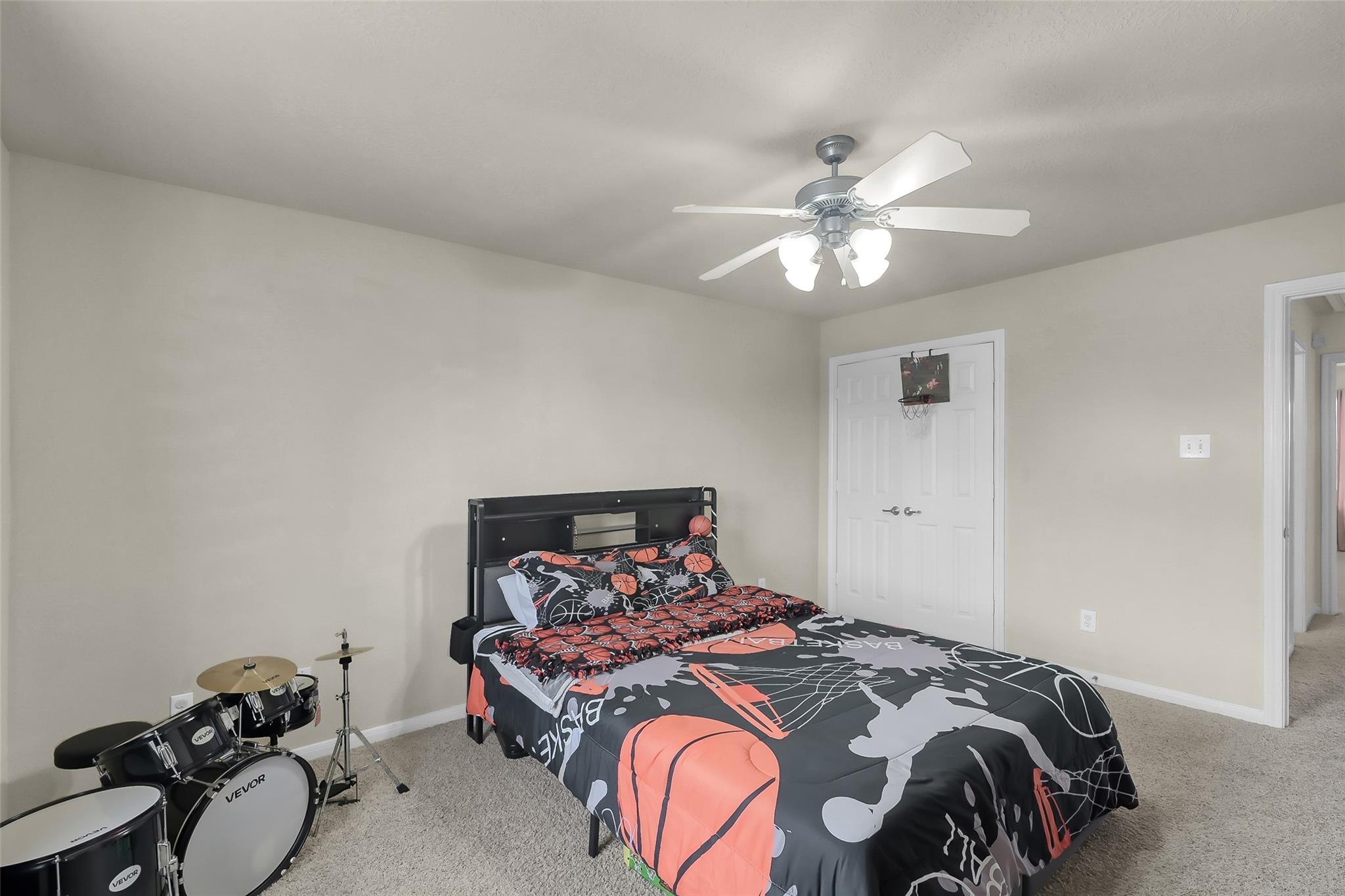 4602 Countrypines Drive