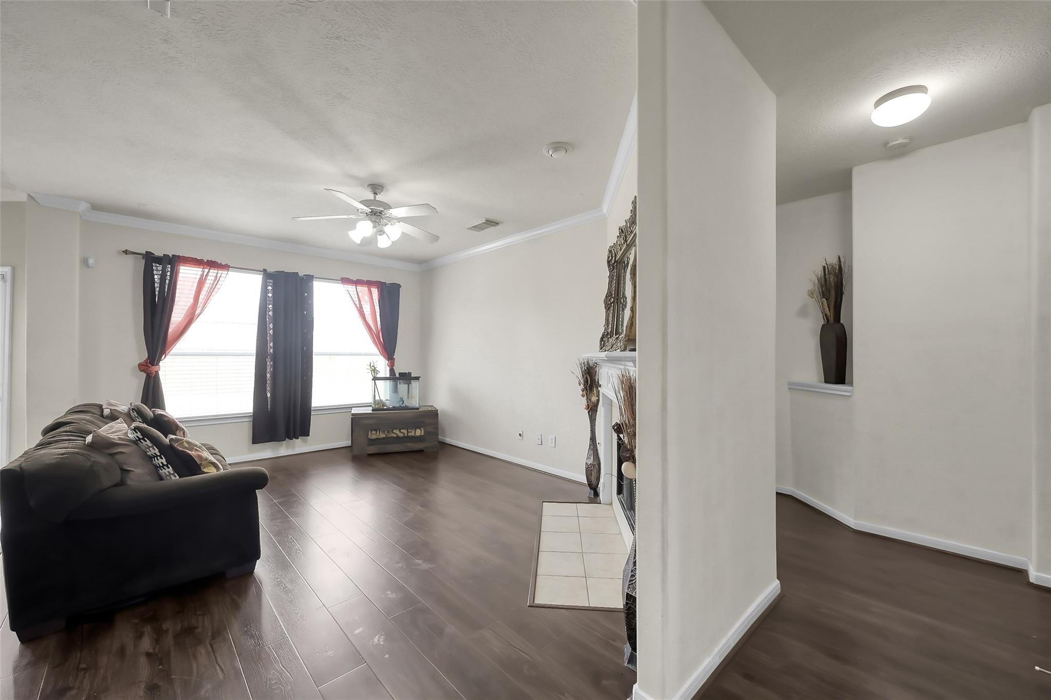 4602 Countrypines Drive