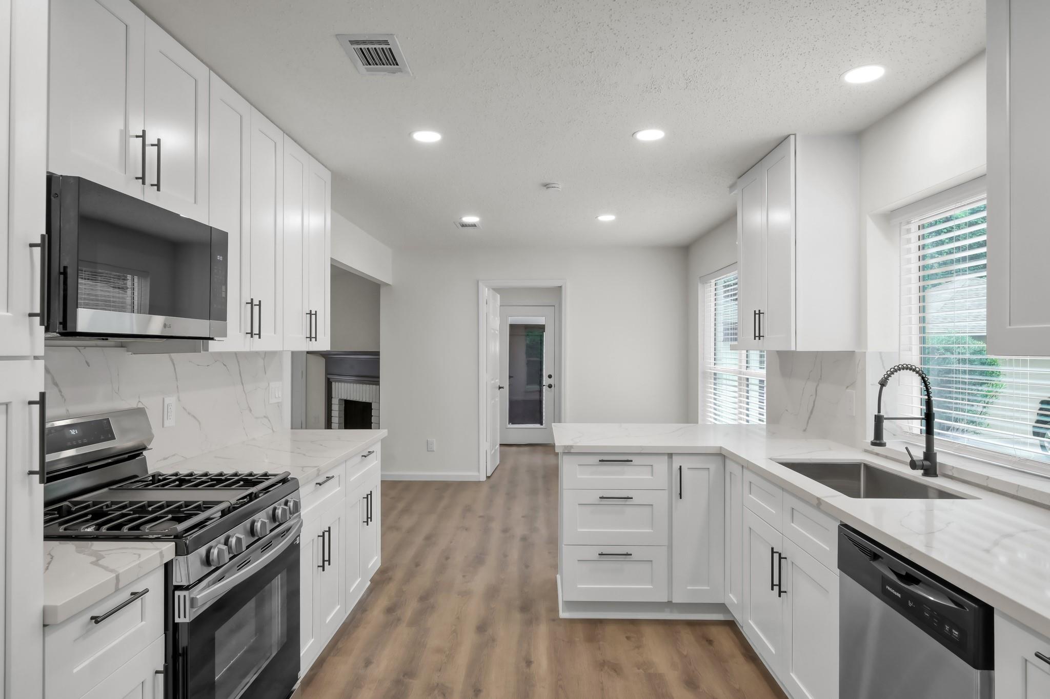 155 Rushwing Place