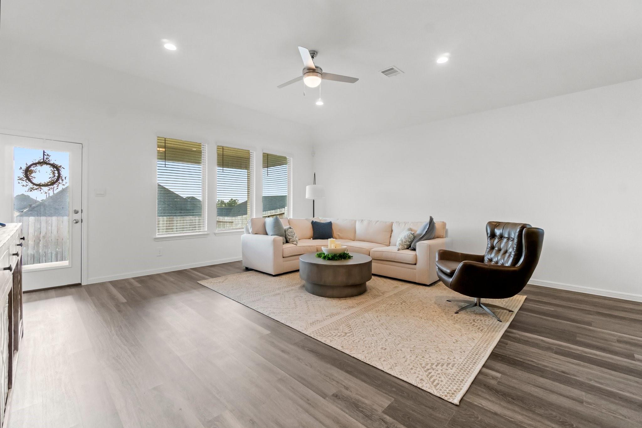 519 Newcomb Hollow Drive