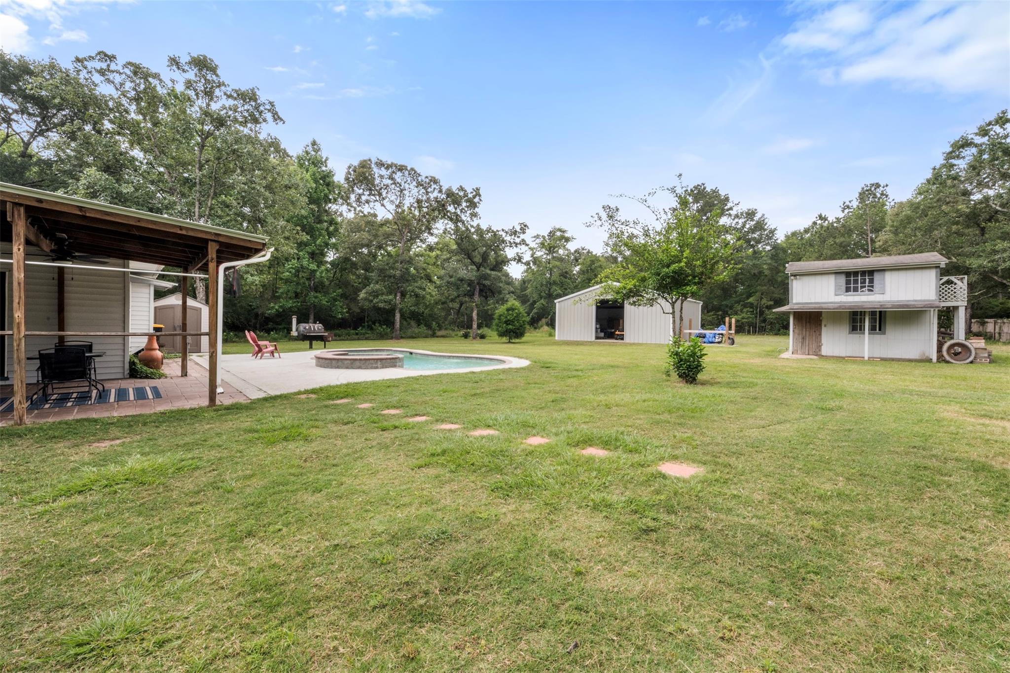 17520 E Williams Road