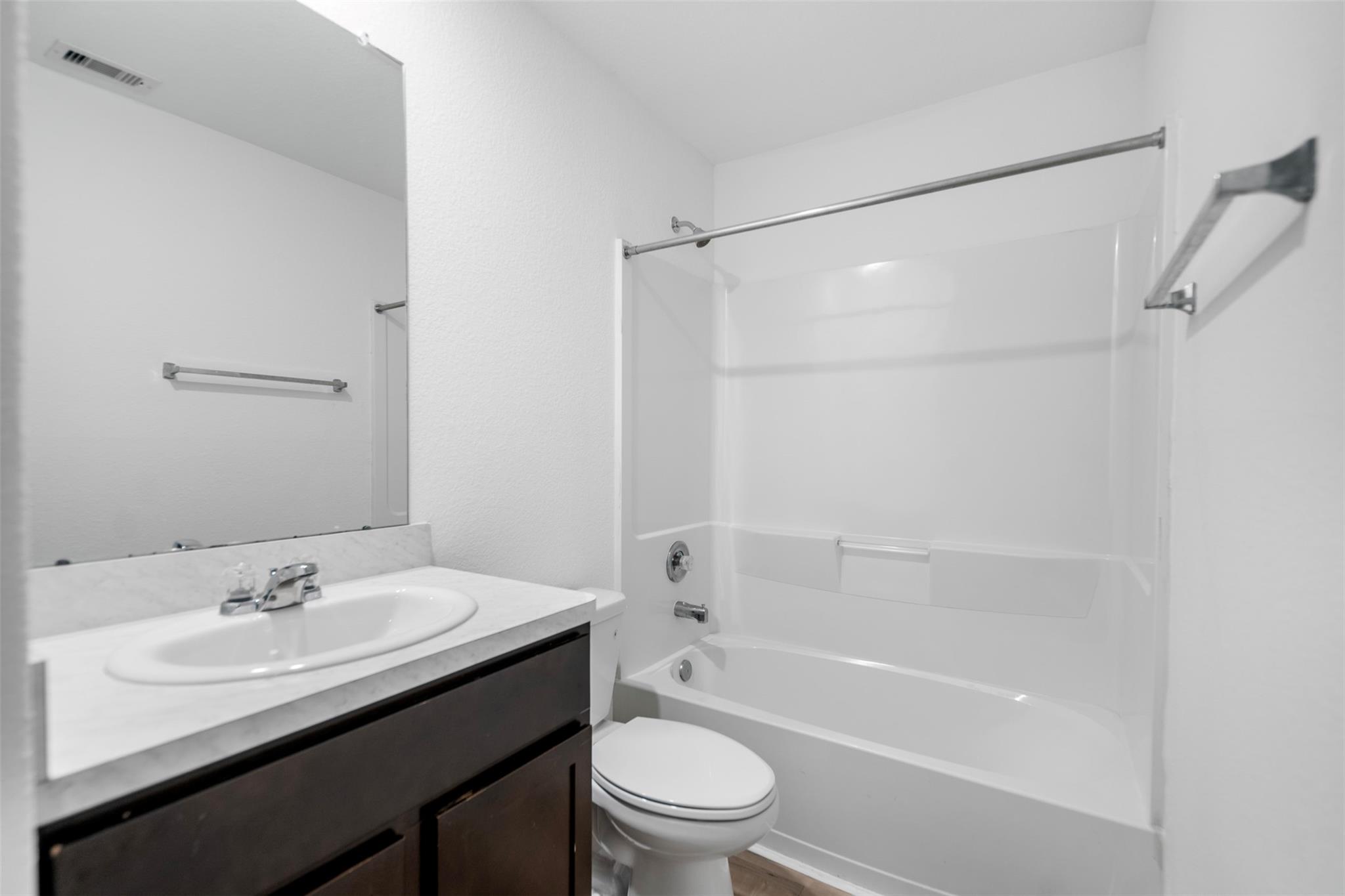 14519 Broadbury Pond Road