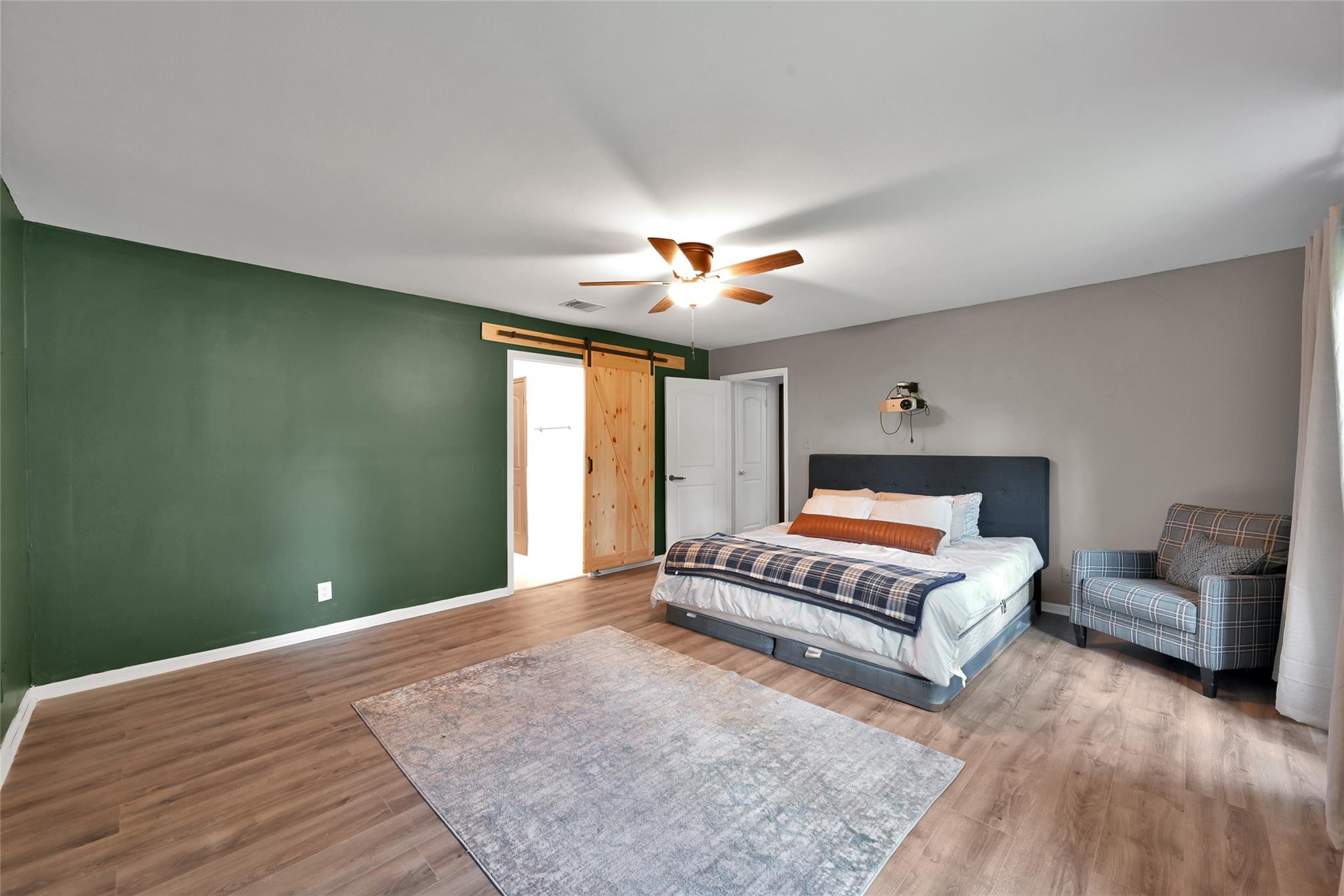 1723 Wagon Gap Trail