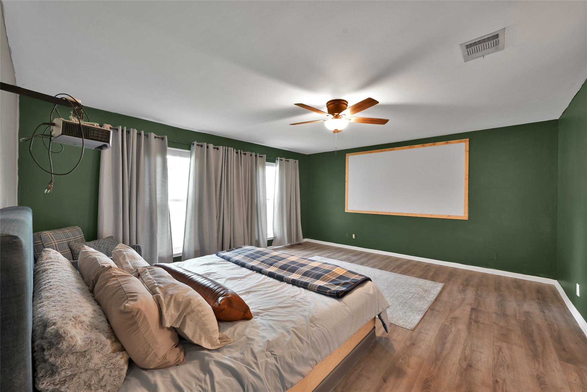 1723 Wagon Gap Trail