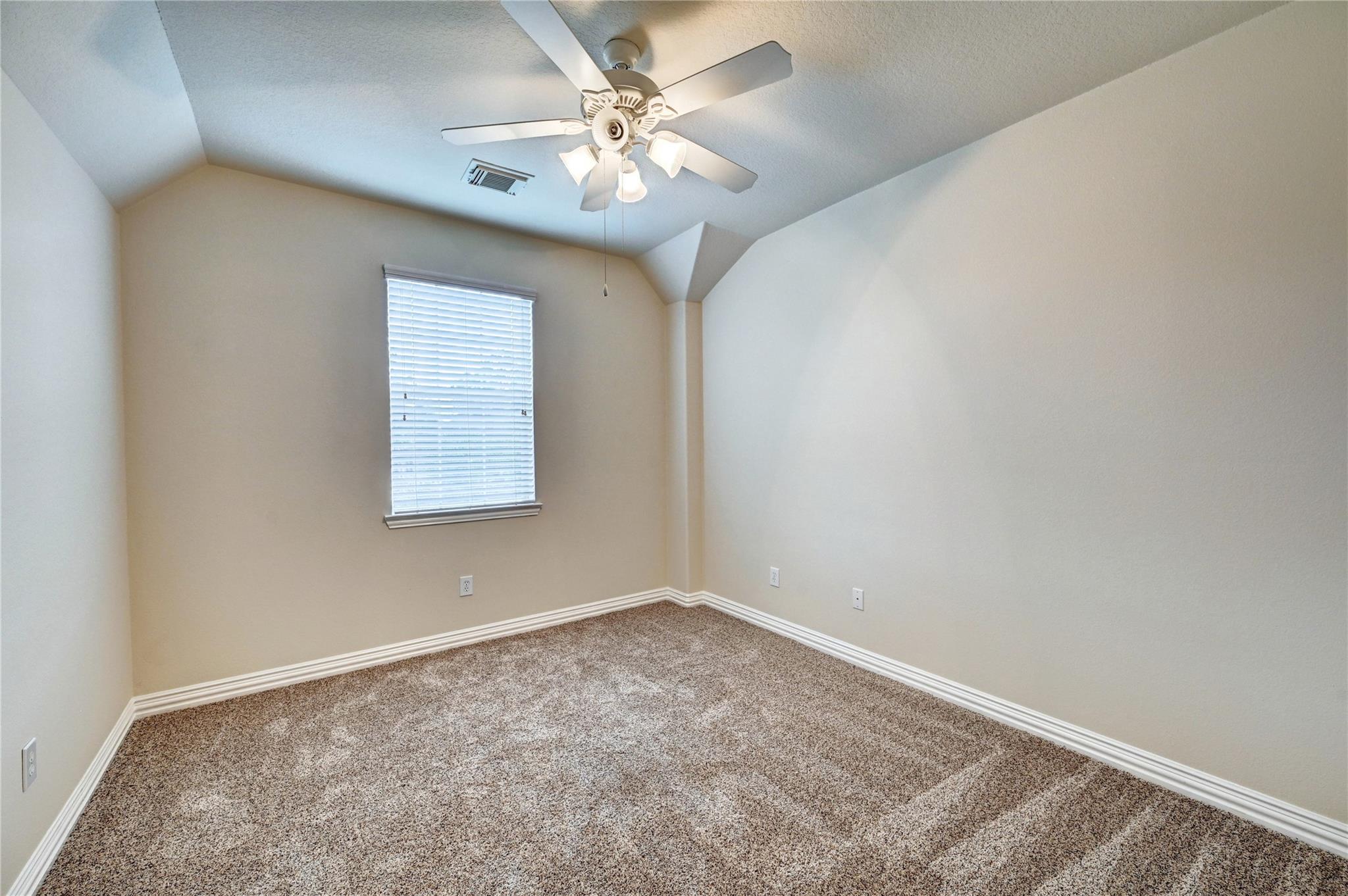 30 N Scribewood Circle