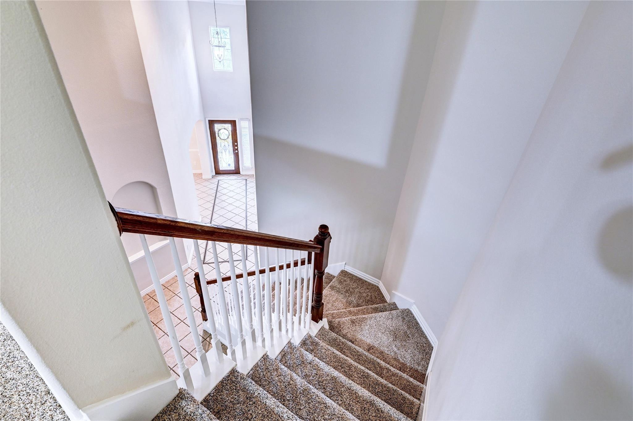 30 N Scribewood Circle