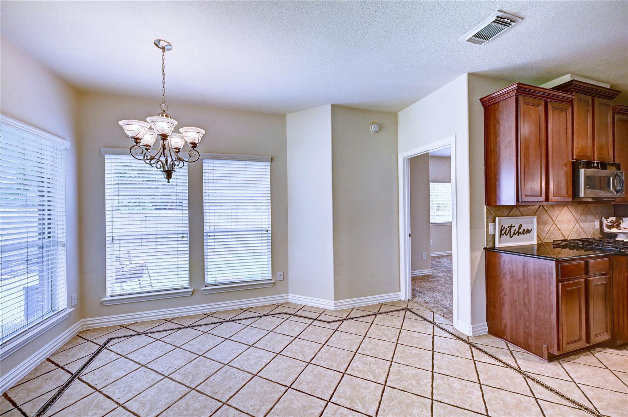 30 N Scribewood Circle