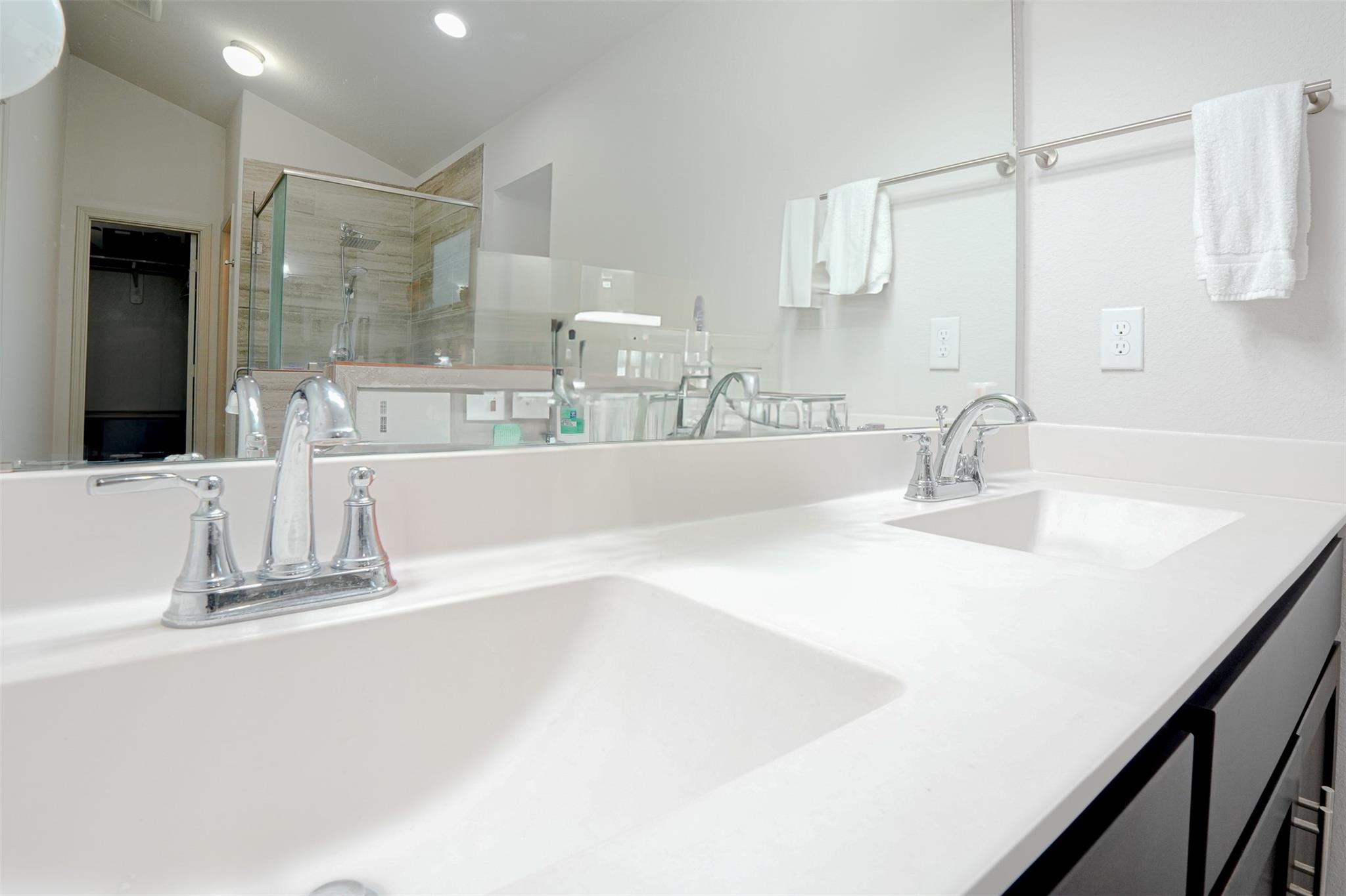 9857 Glen Brook Lane Lane