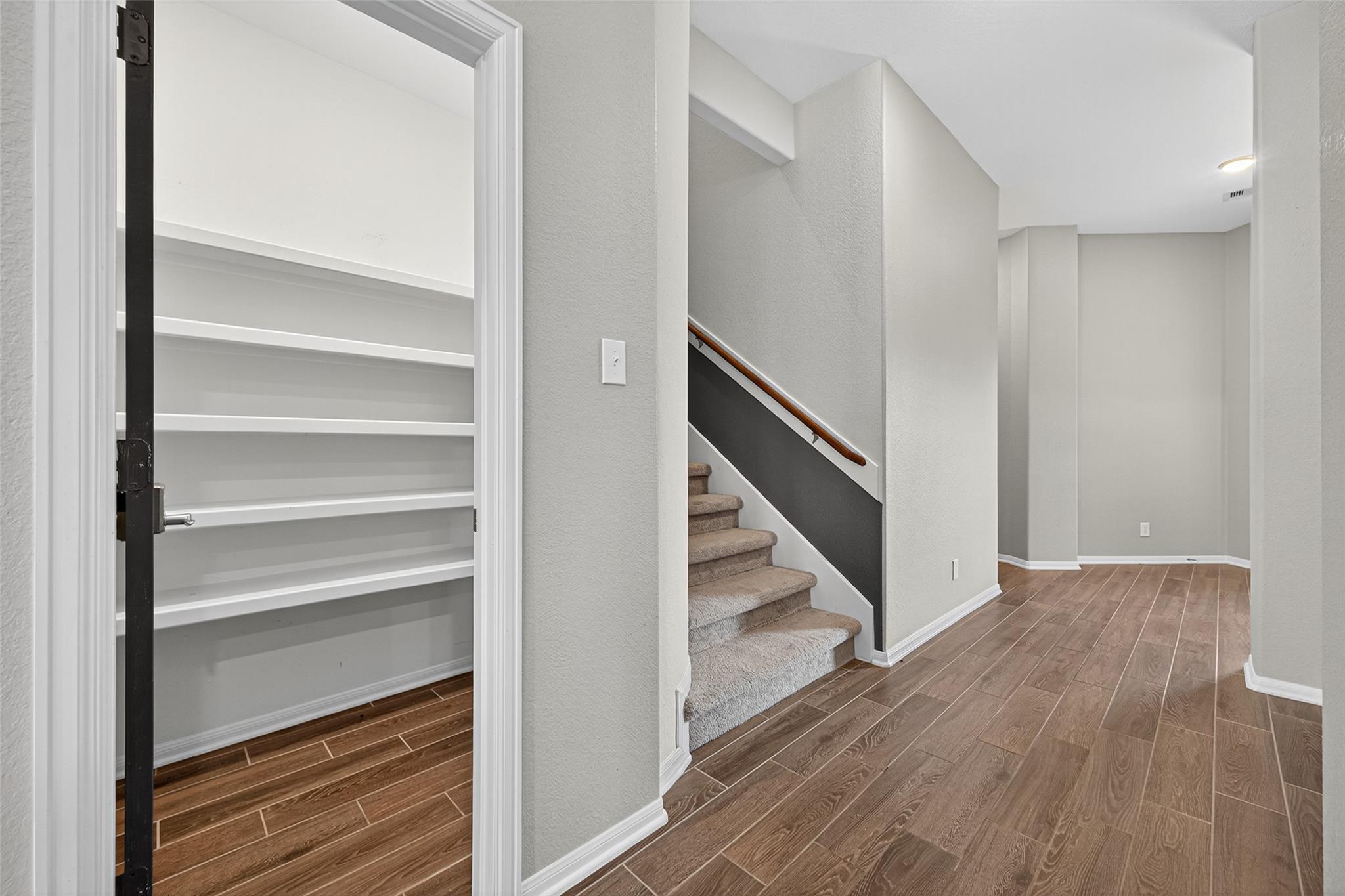 1312 Mainland Shores Lane