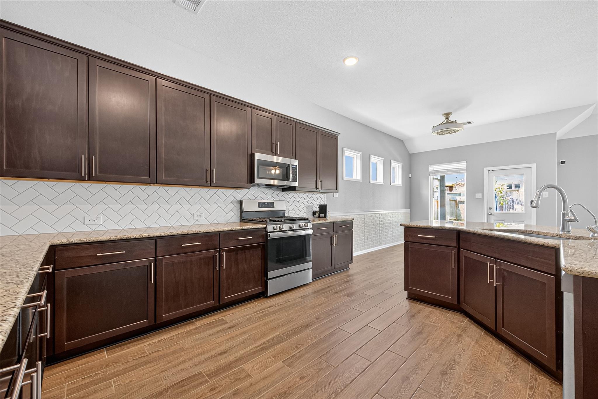 1312 Mainland Shores Lane