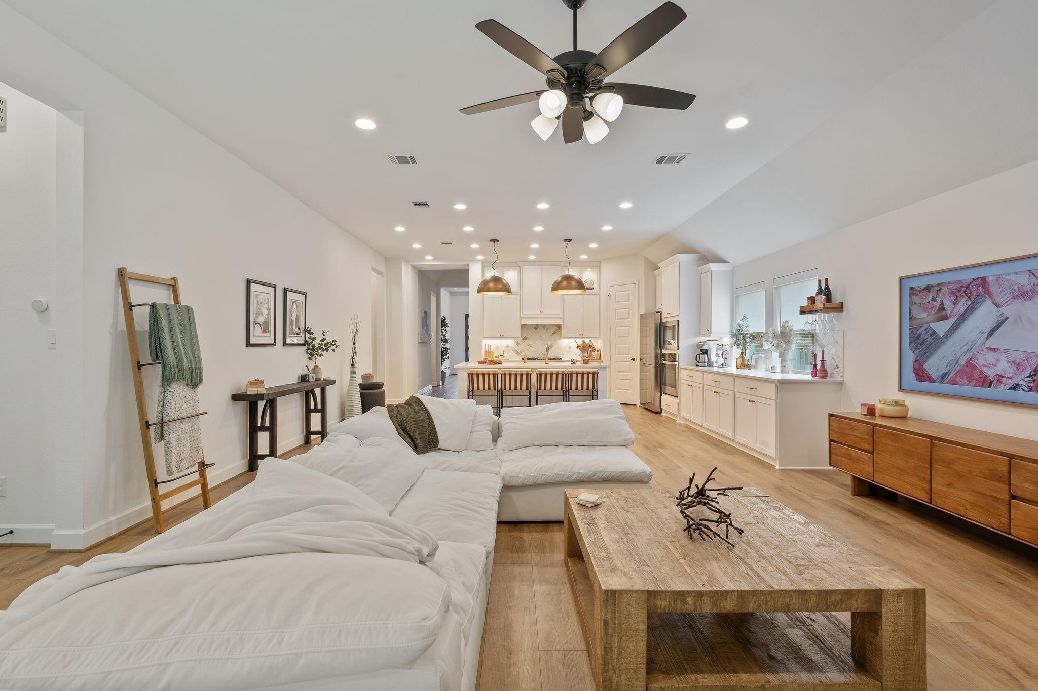 286 Sky Top Drive