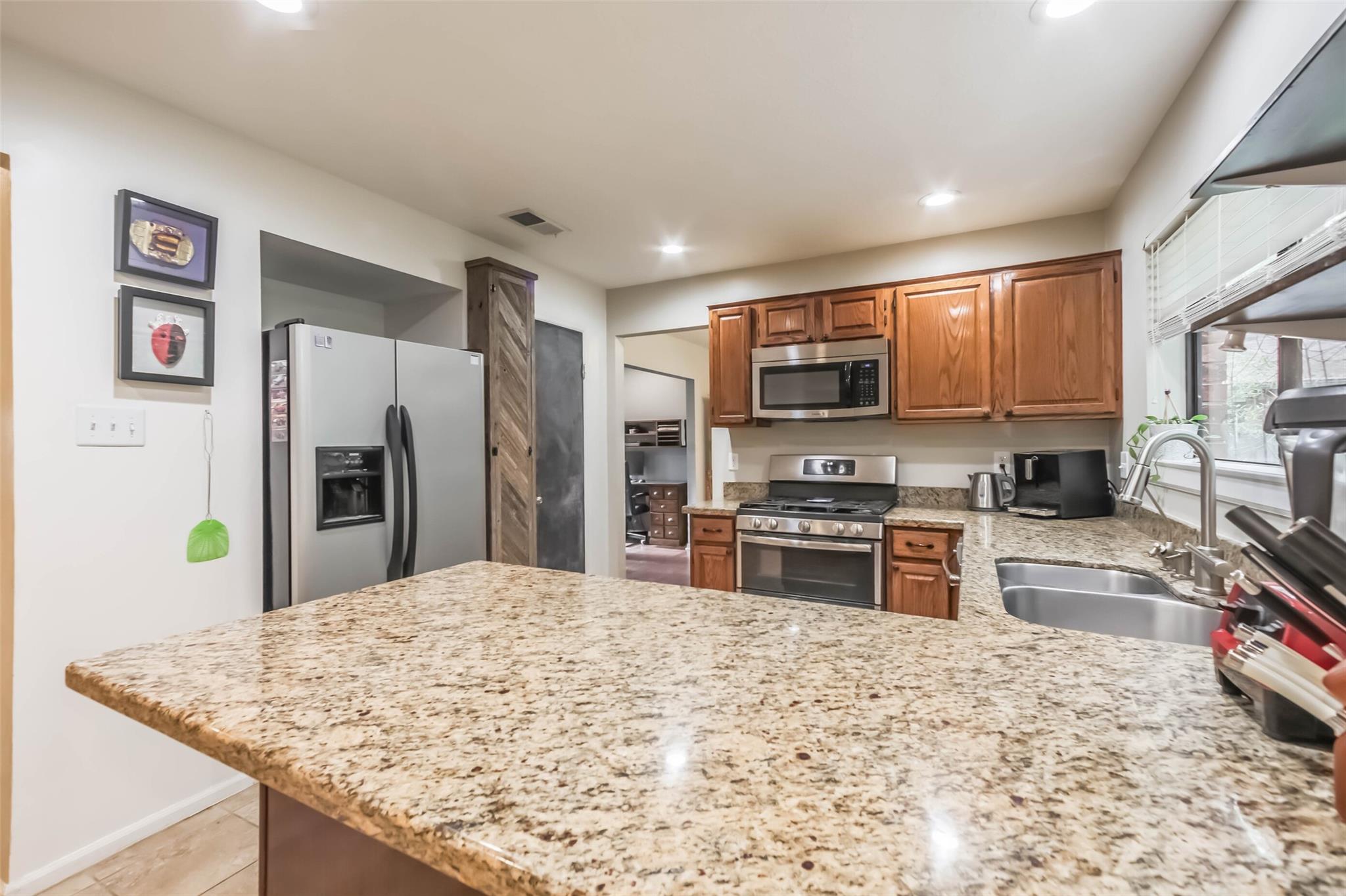 78 W Stony Bridge Circle