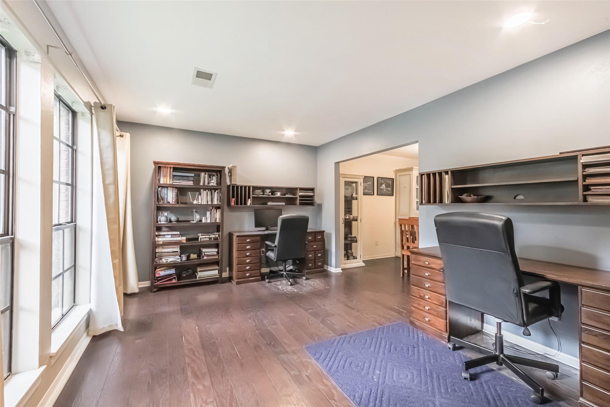 78 W Stony Bridge Circle