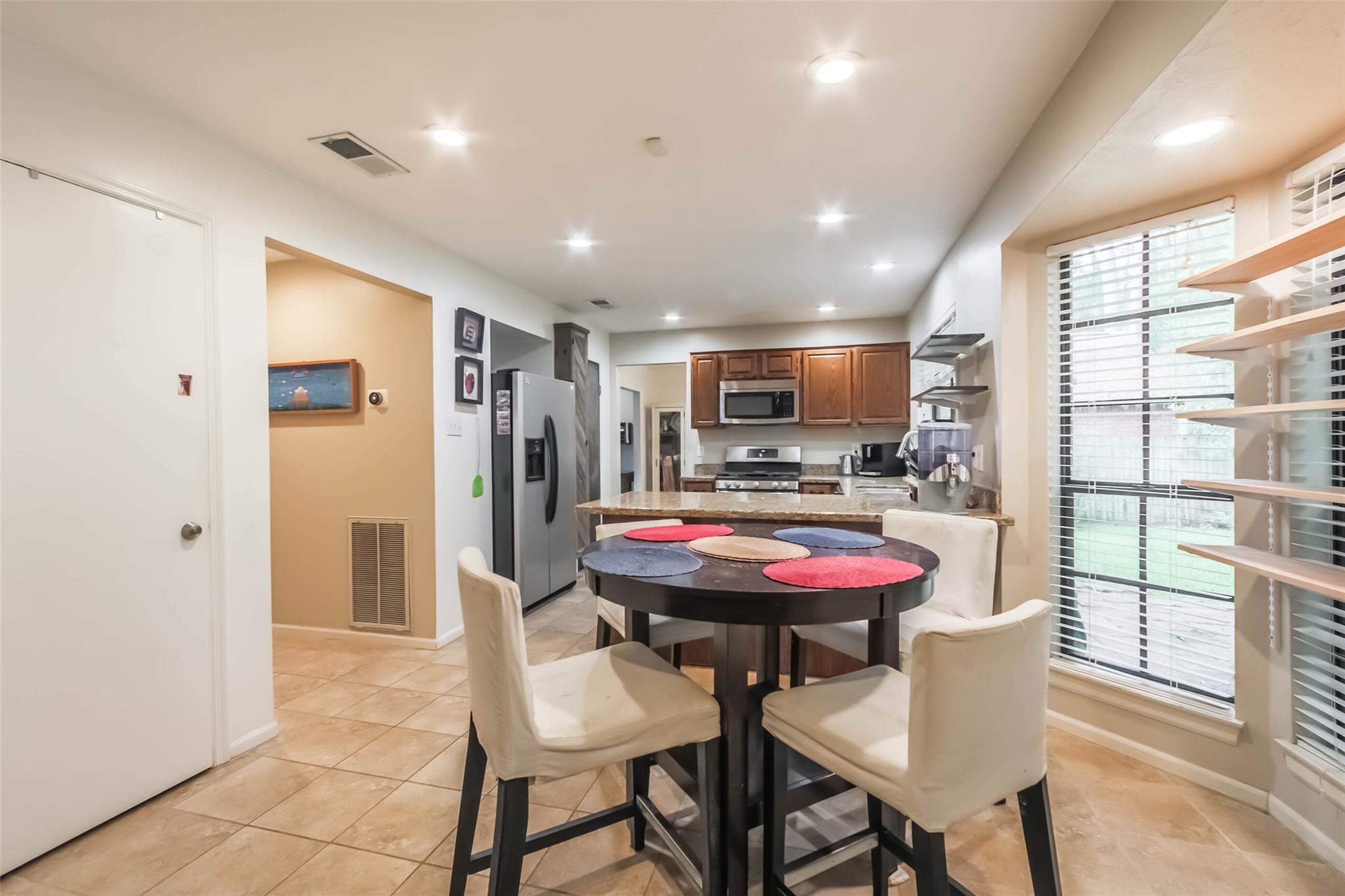 78 W Stony Bridge Circle