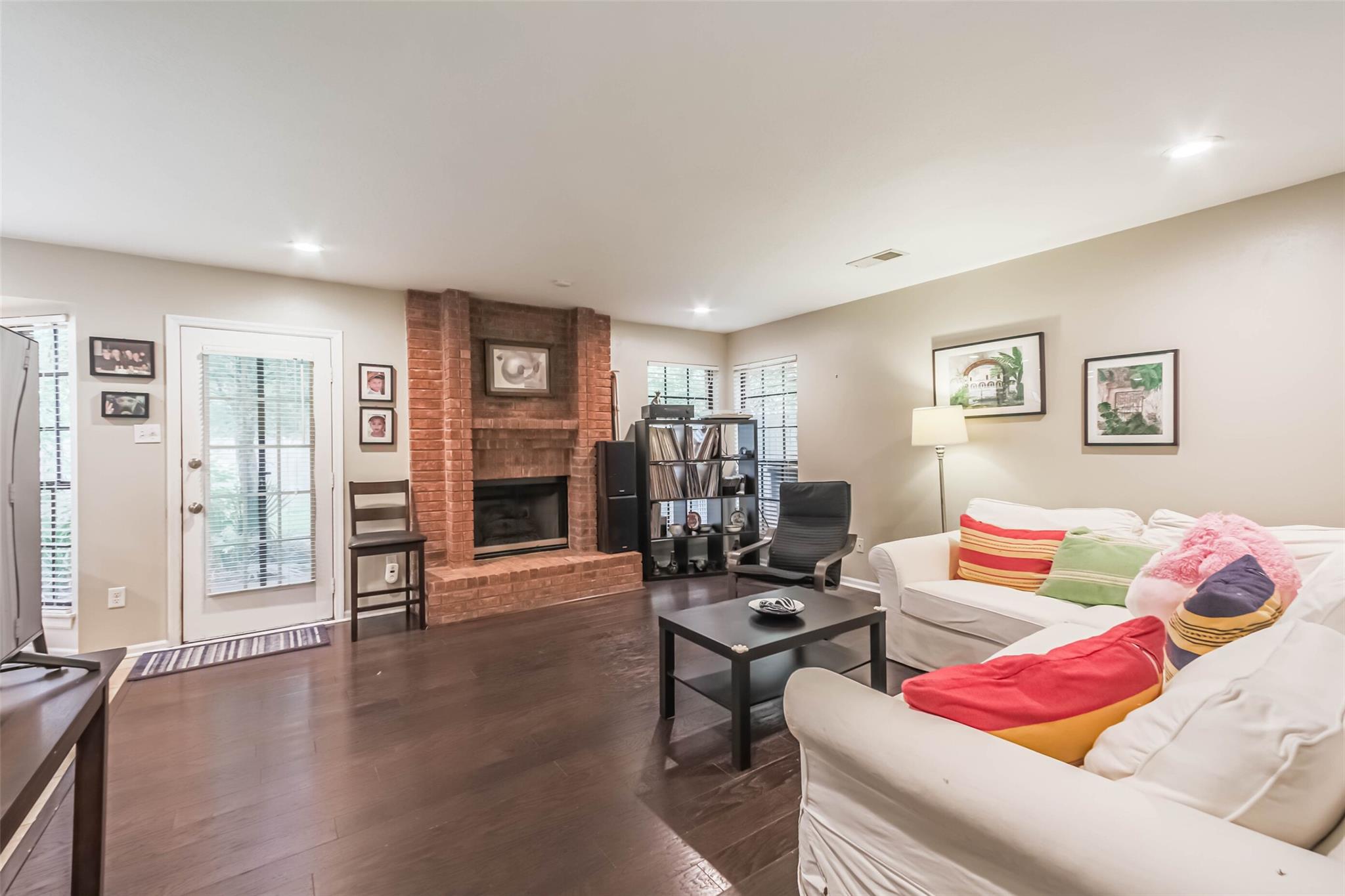 78 W Stony Bridge Circle