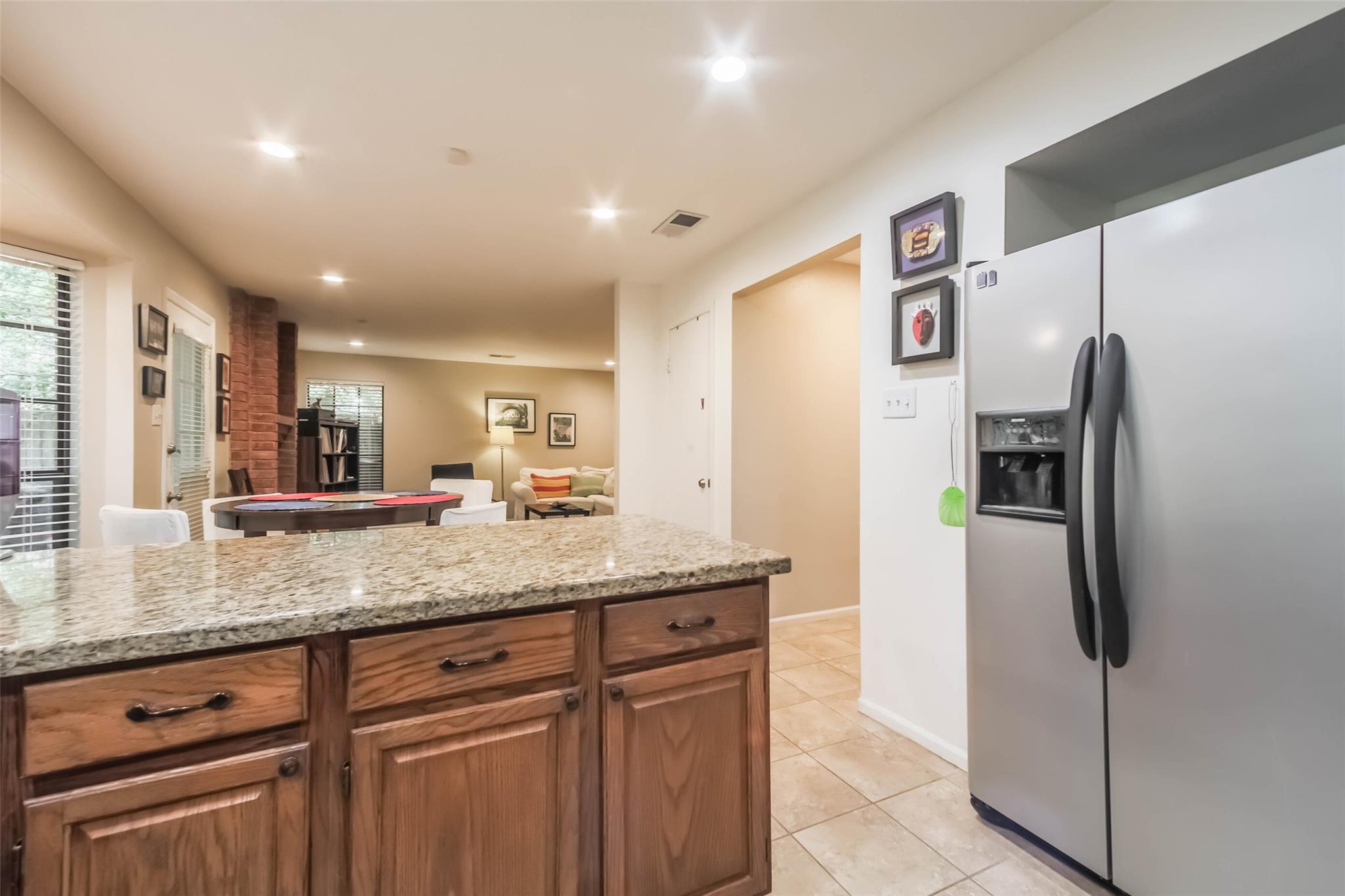 78 W Stony Bridge Circle