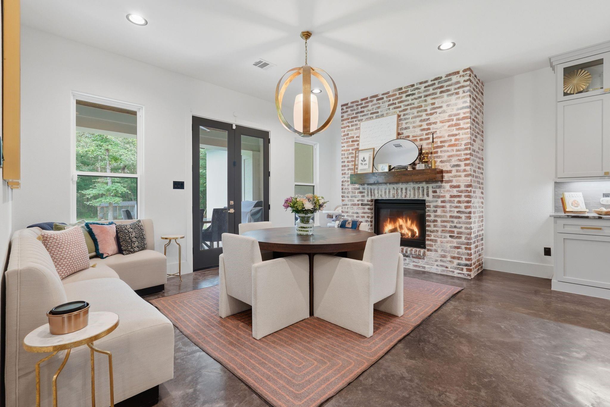 288 Fire Sky Road