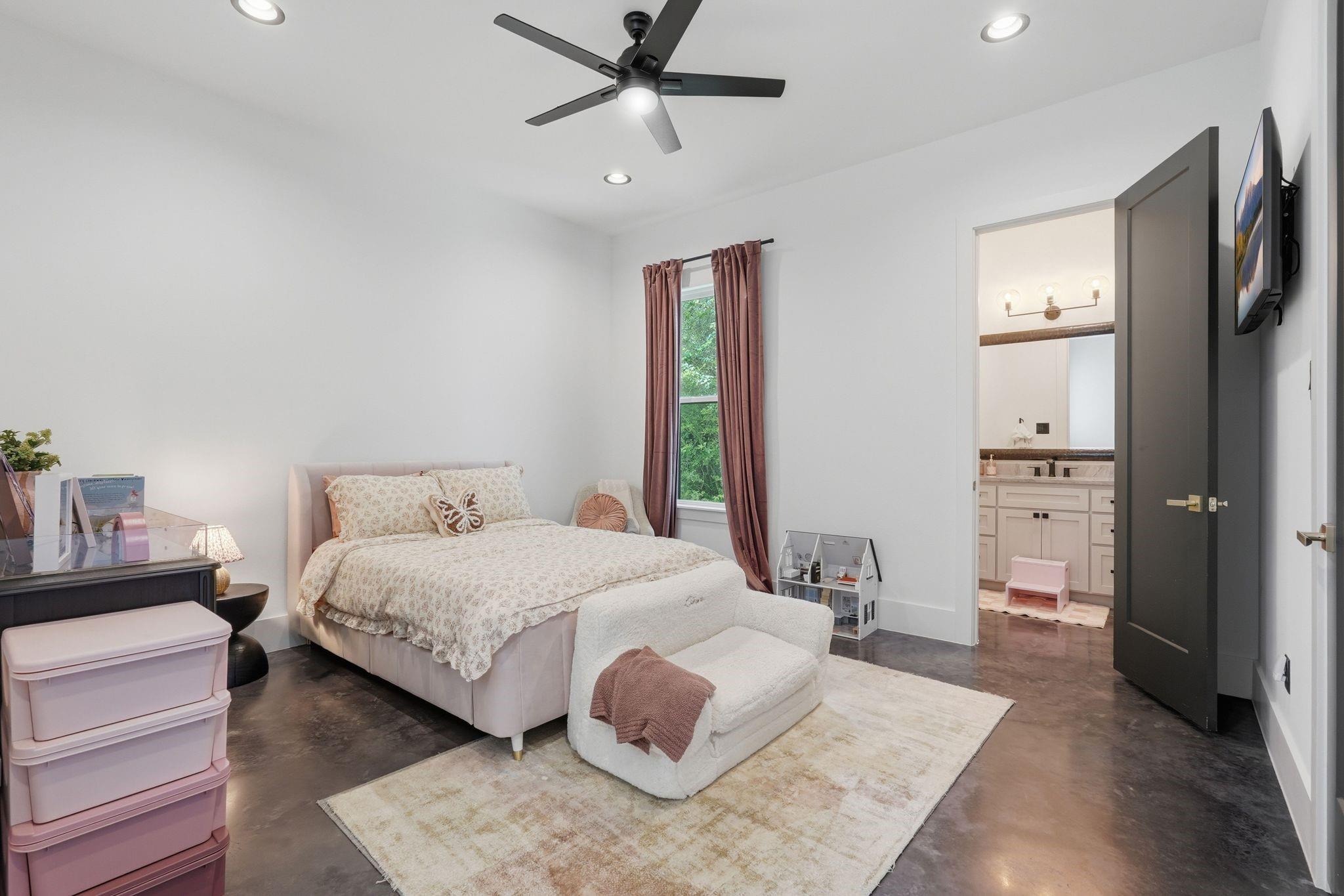 288 Fire Sky Road