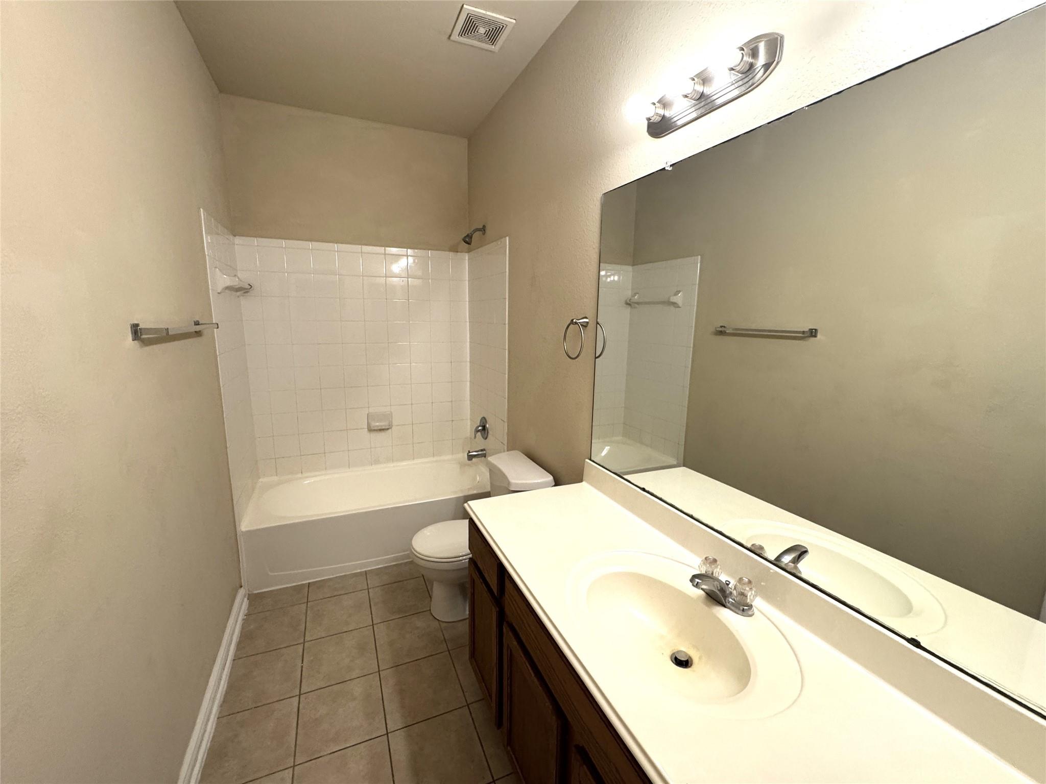 17207 Mitchell Pass Lane