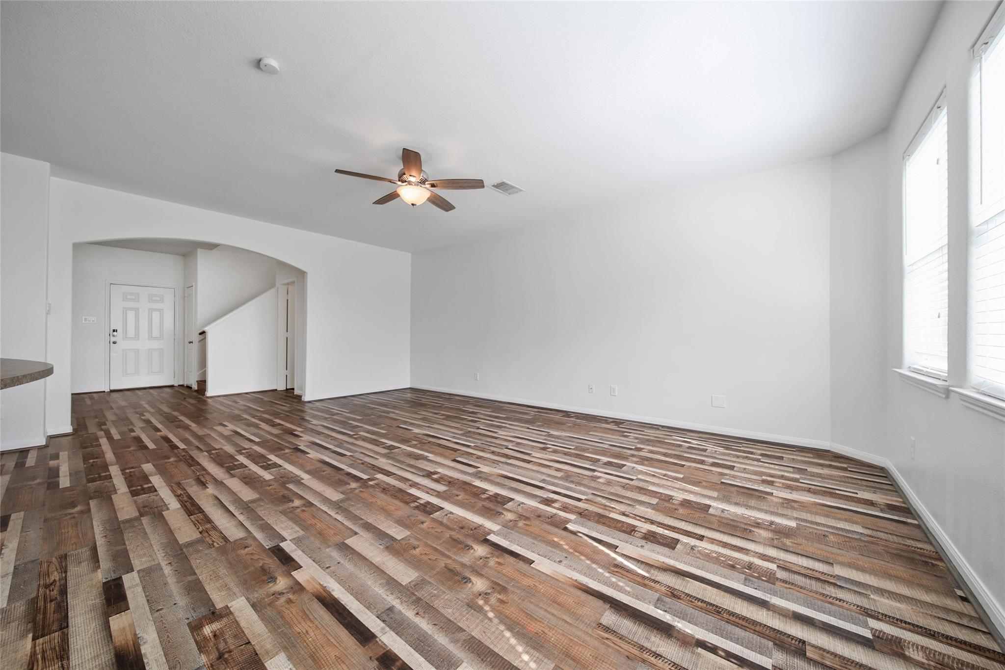 10889 S Lake Mist Lane