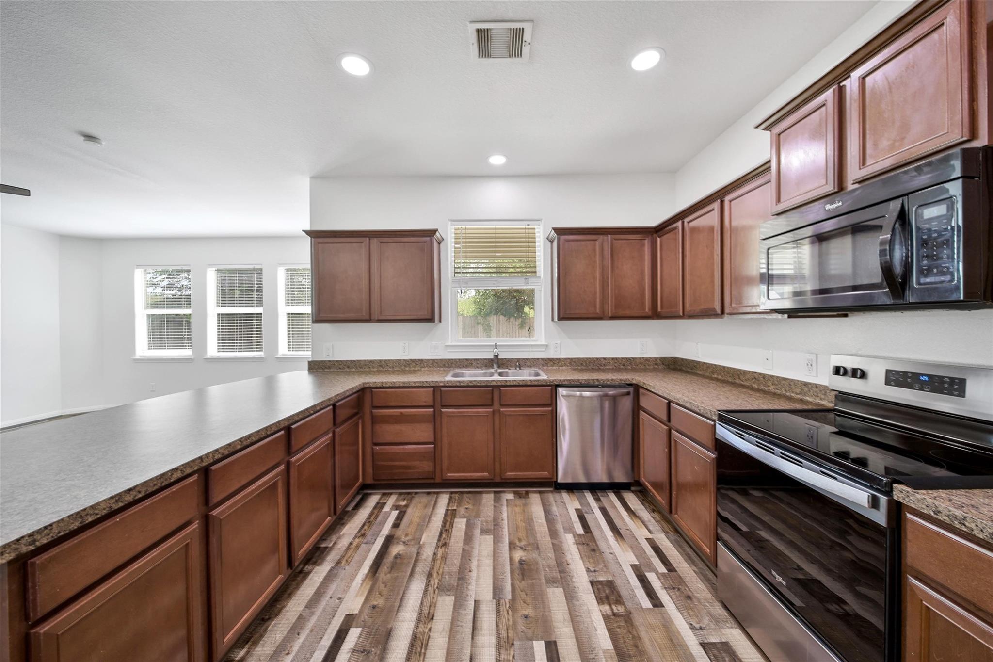 10889 S Lake Mist Lane