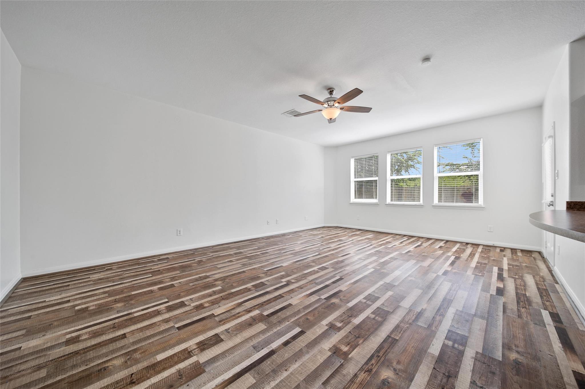 10889 S Lake Mist Lane