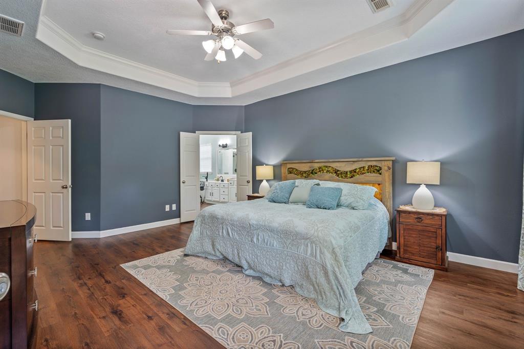 2415 Coachlight Lane