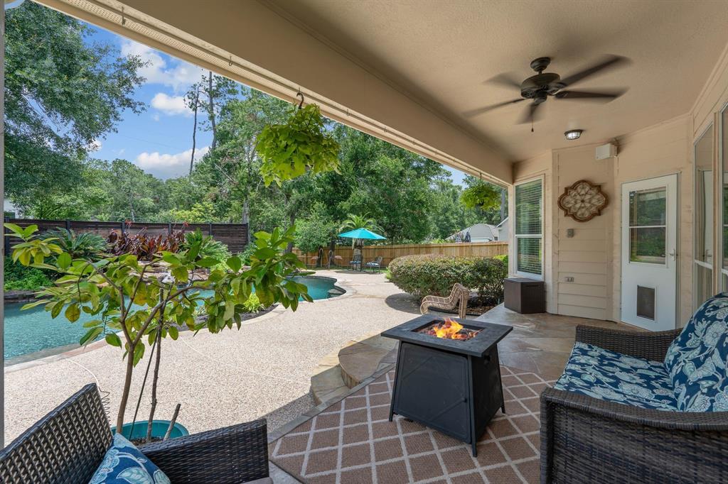 2415 Coachlight Lane