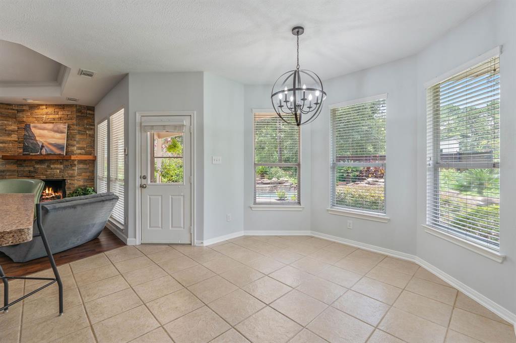 2415 Coachlight Lane