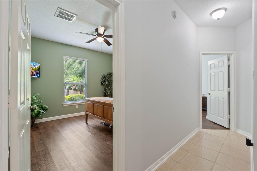 2415 Coachlight Lane