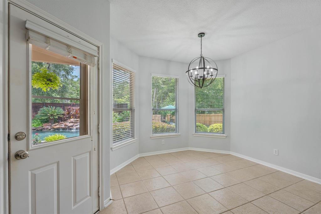 2415 Coachlight Lane