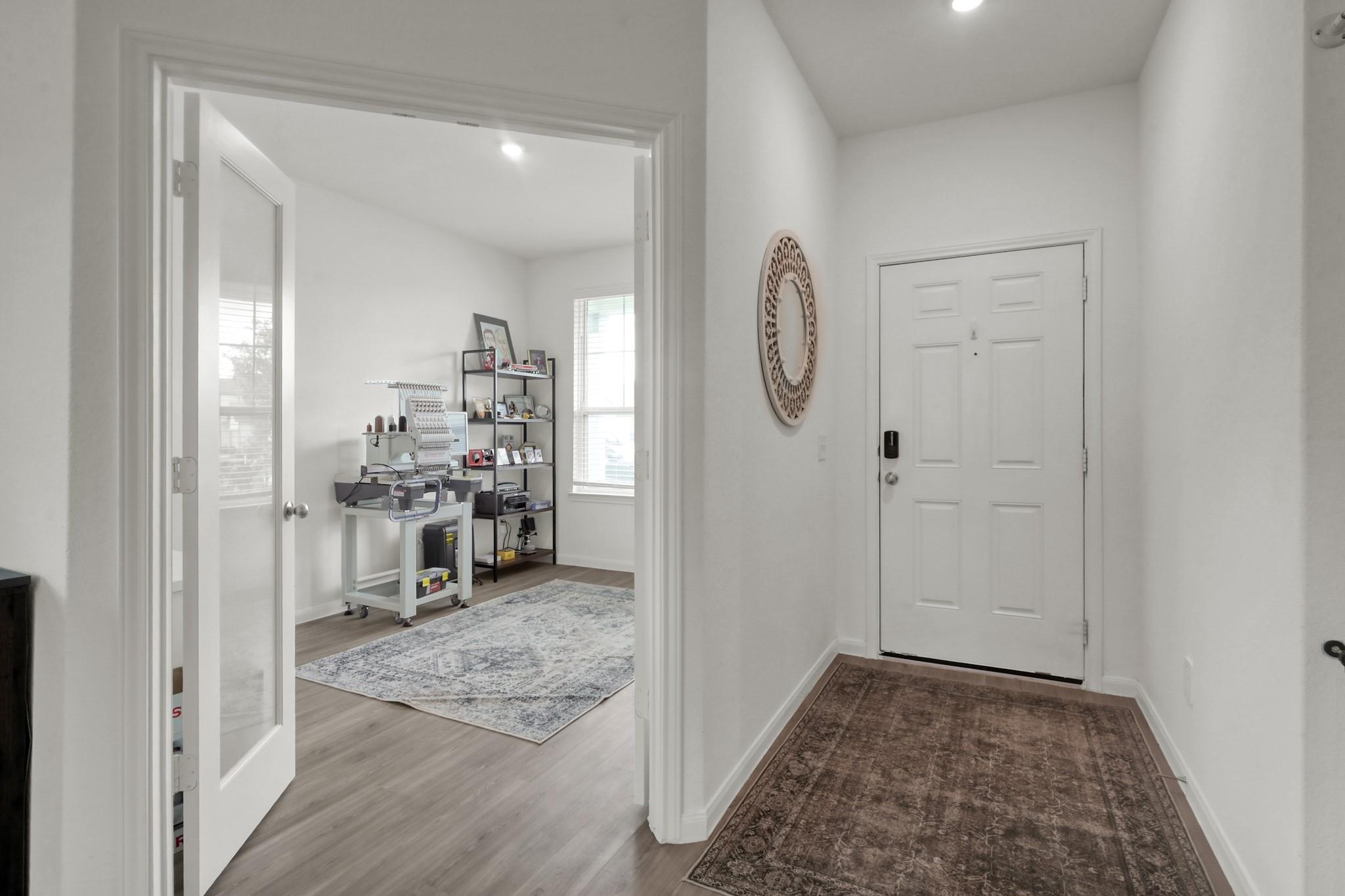 23562 Glenbuck Street