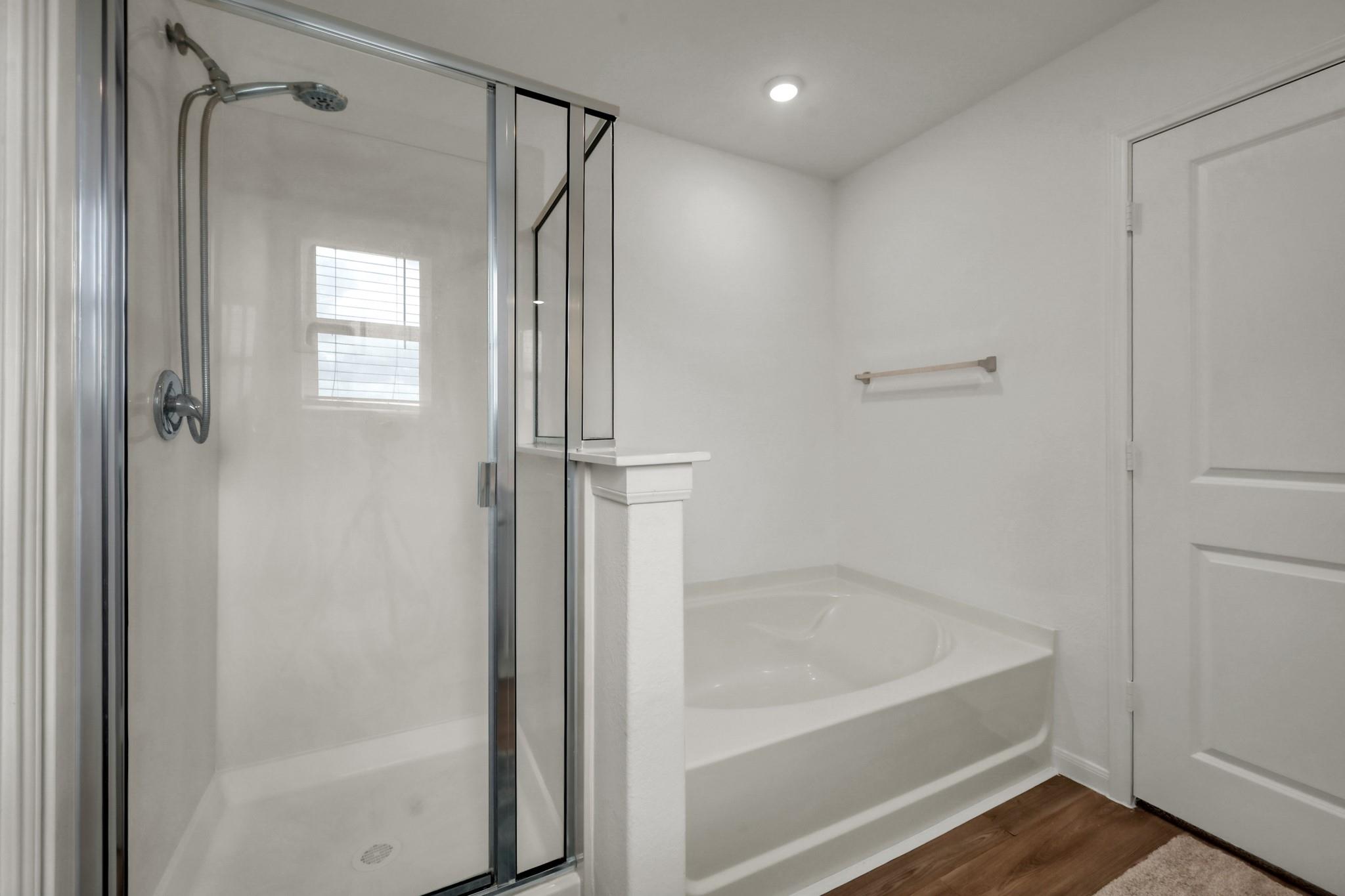 23562 Glenbuck Street