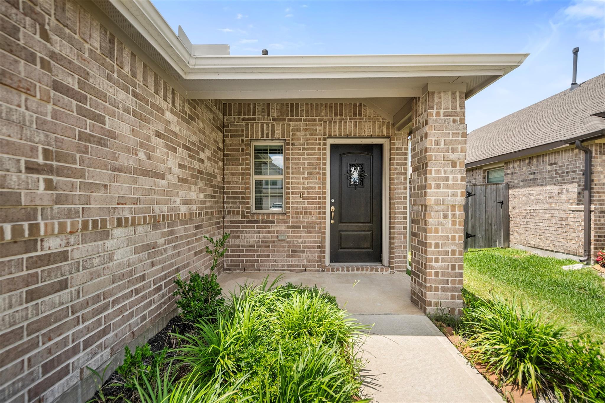 18415 Running Shadow Court