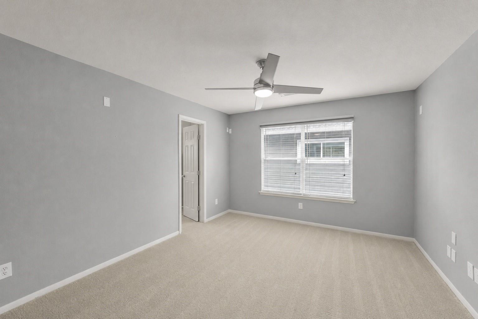 22 E New Avery Place