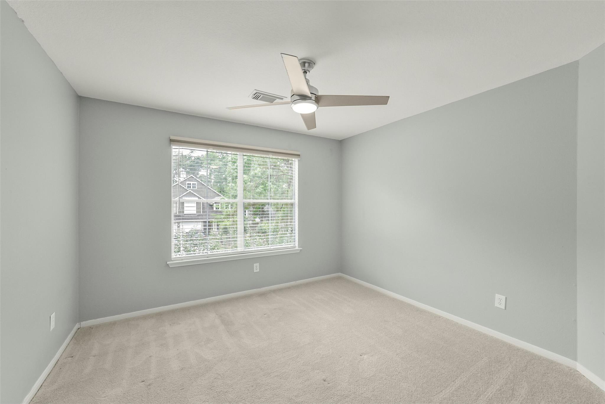 22 E New Avery Place