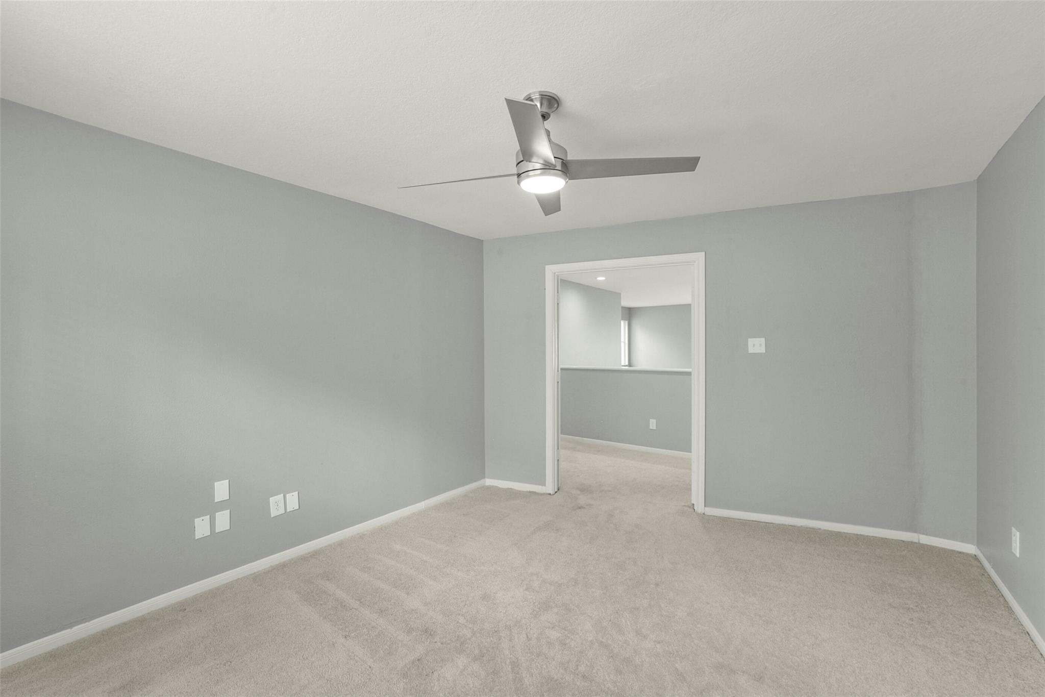 22 E New Avery Place