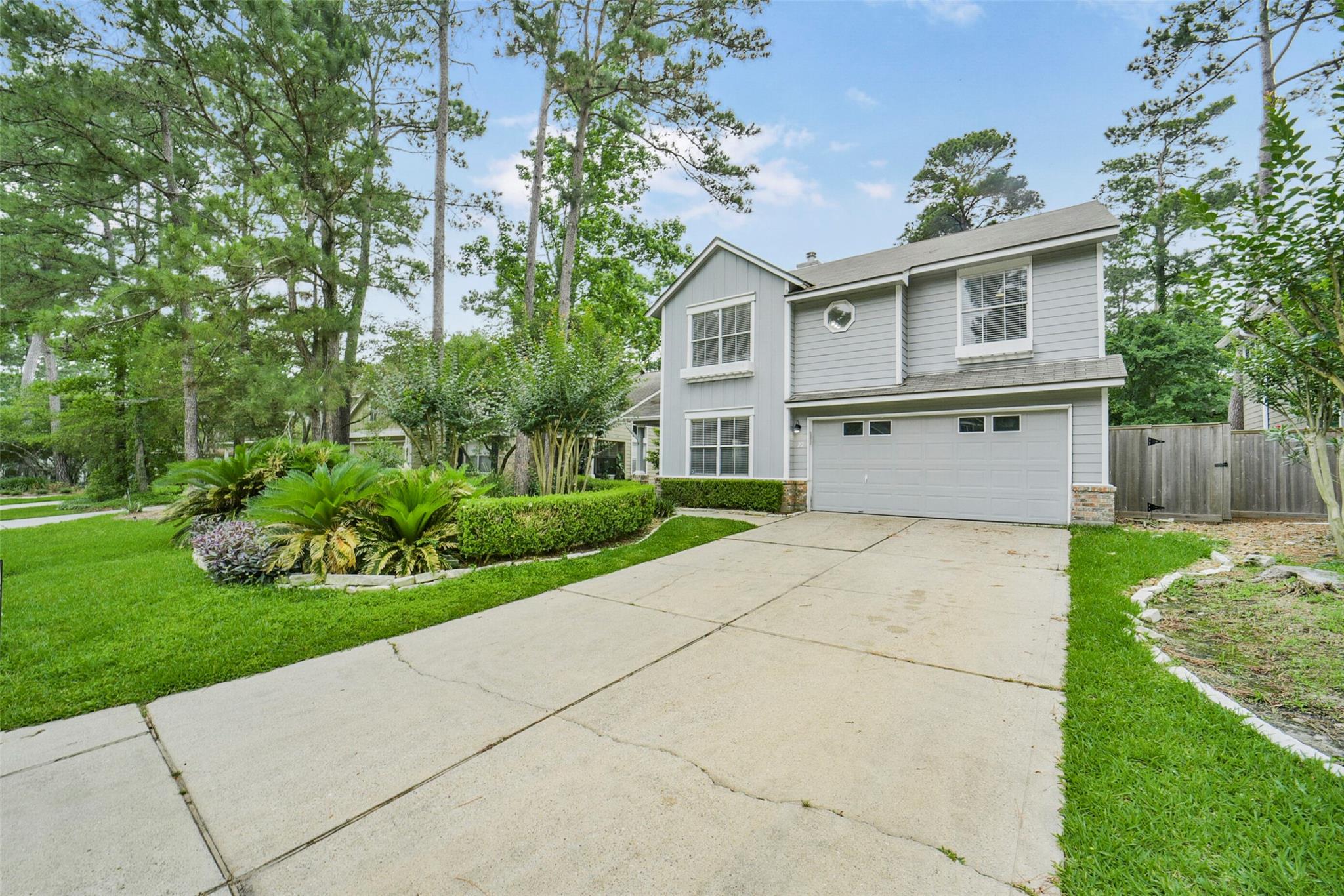 22 E New Avery Place
