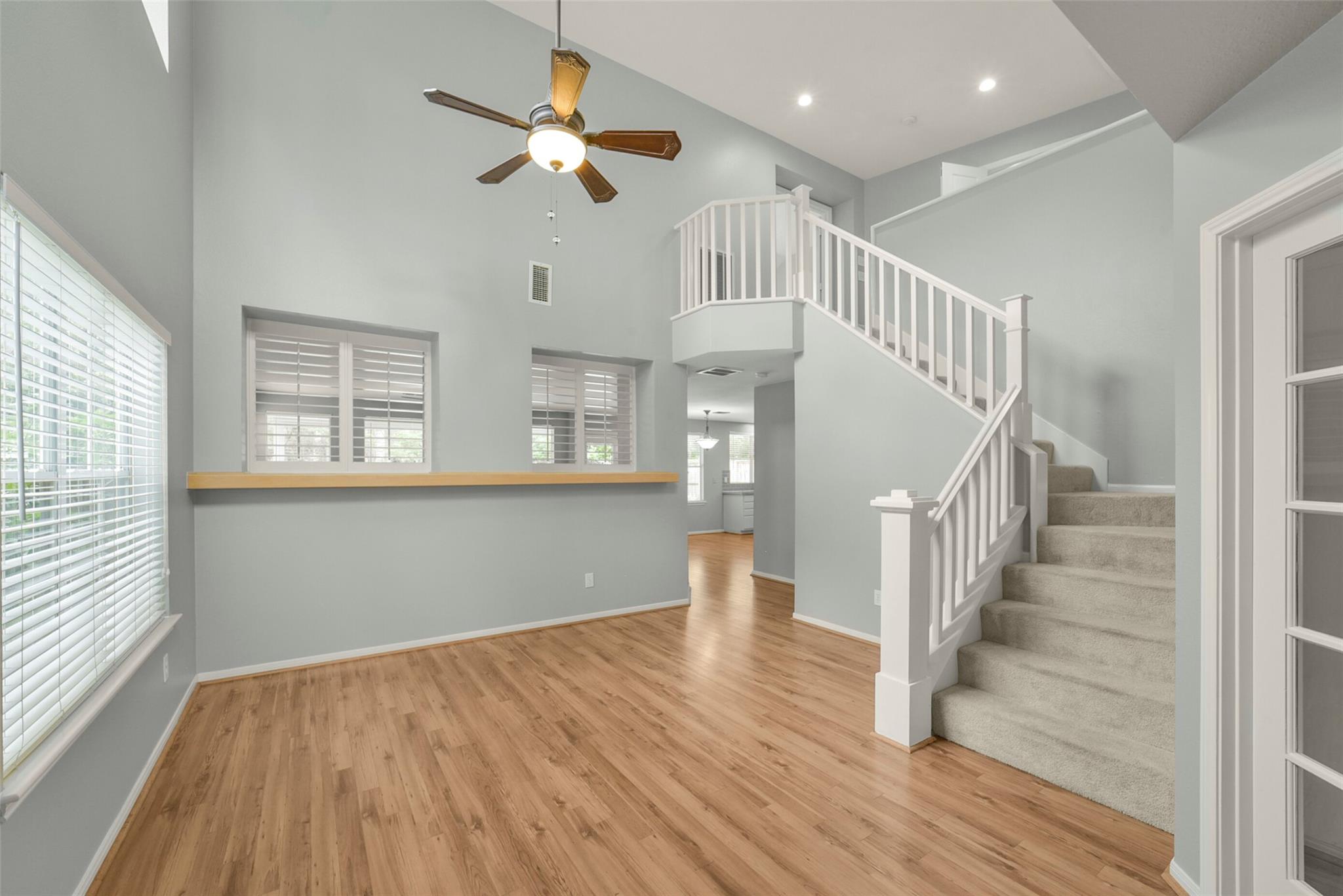 22 E New Avery Place