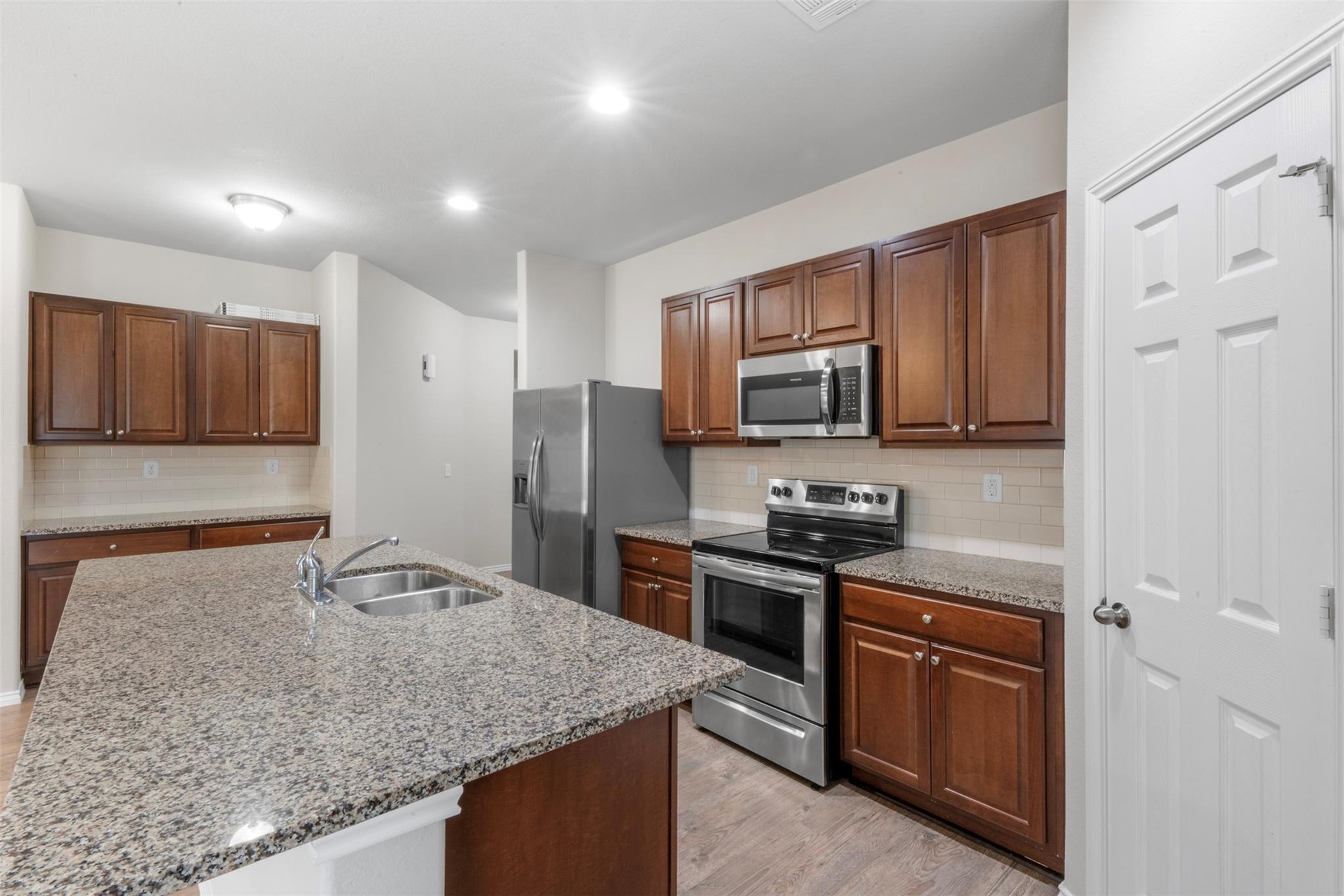 21231 Bush Brook Bend Path