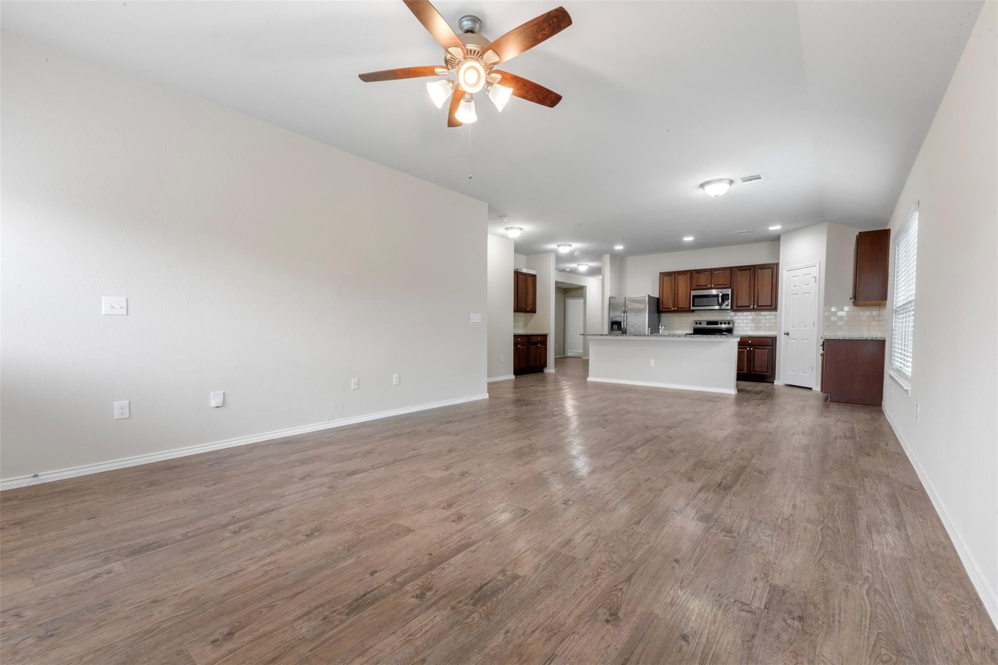 21231 Bush Brook Bend Path