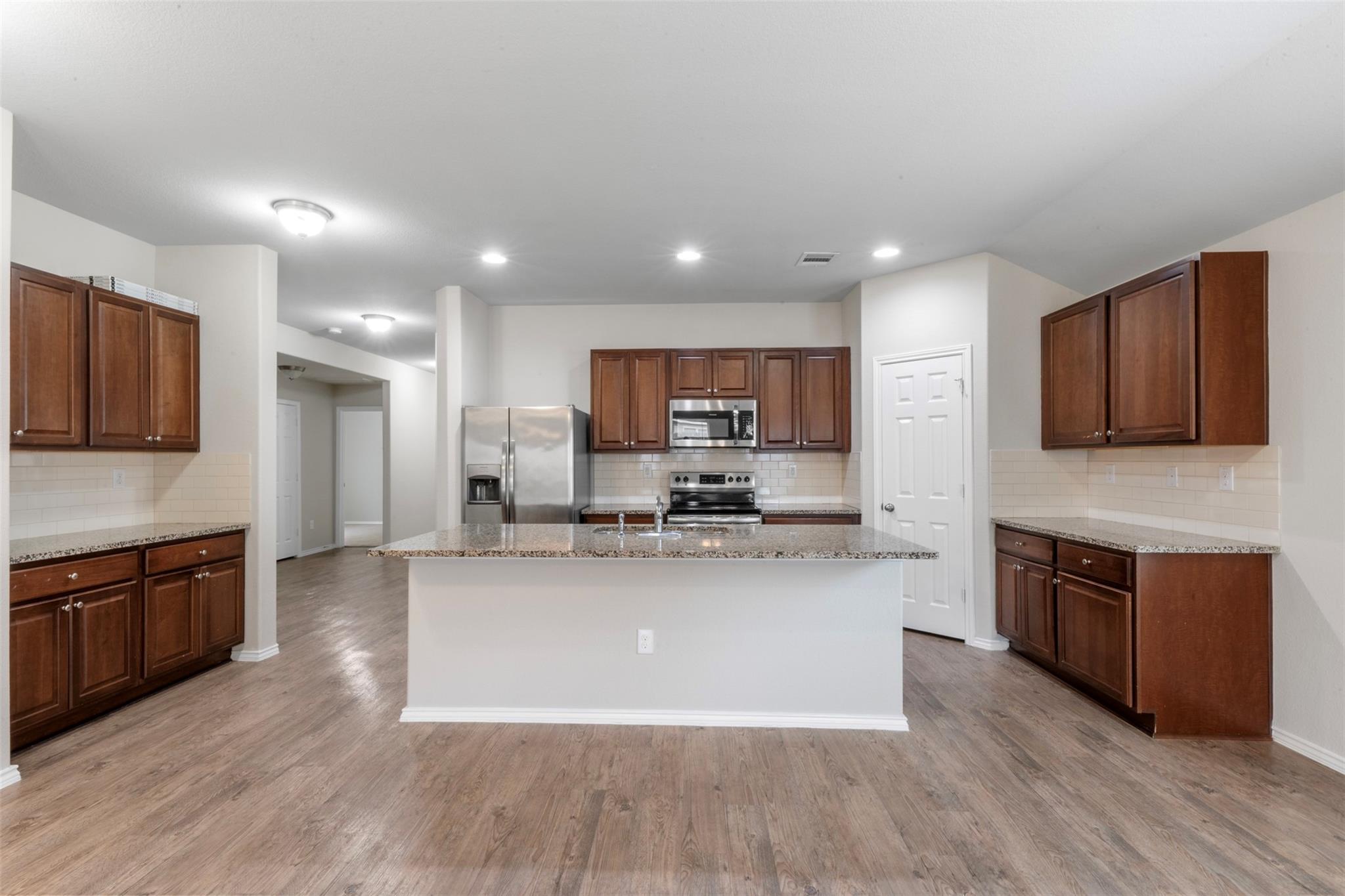 21231 Bush Brook Bend Path