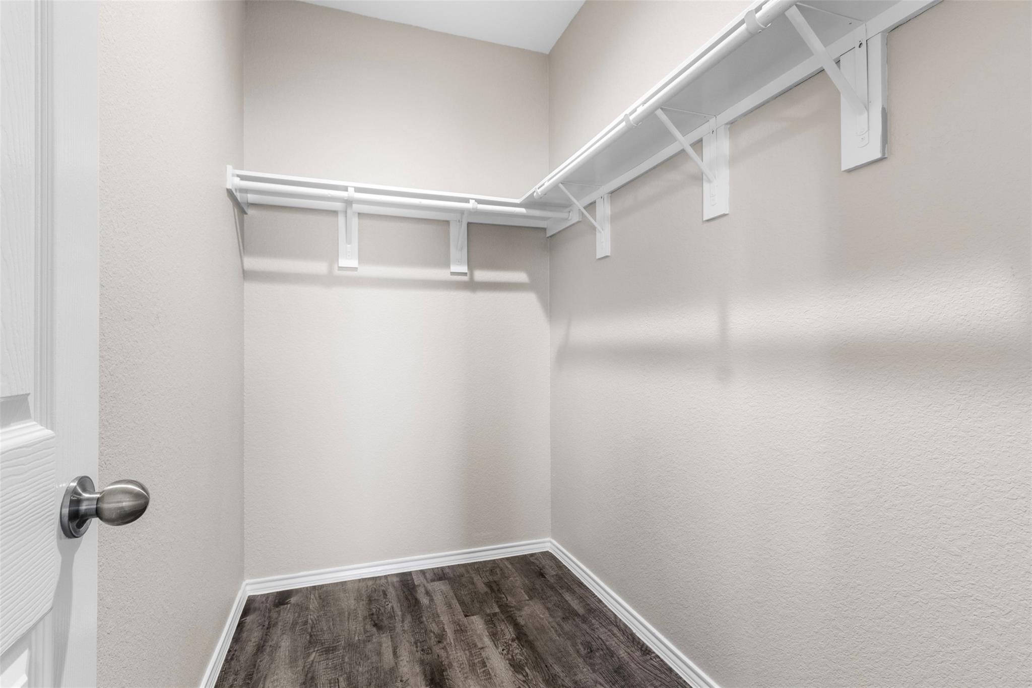 20723 Southern Woods Drive